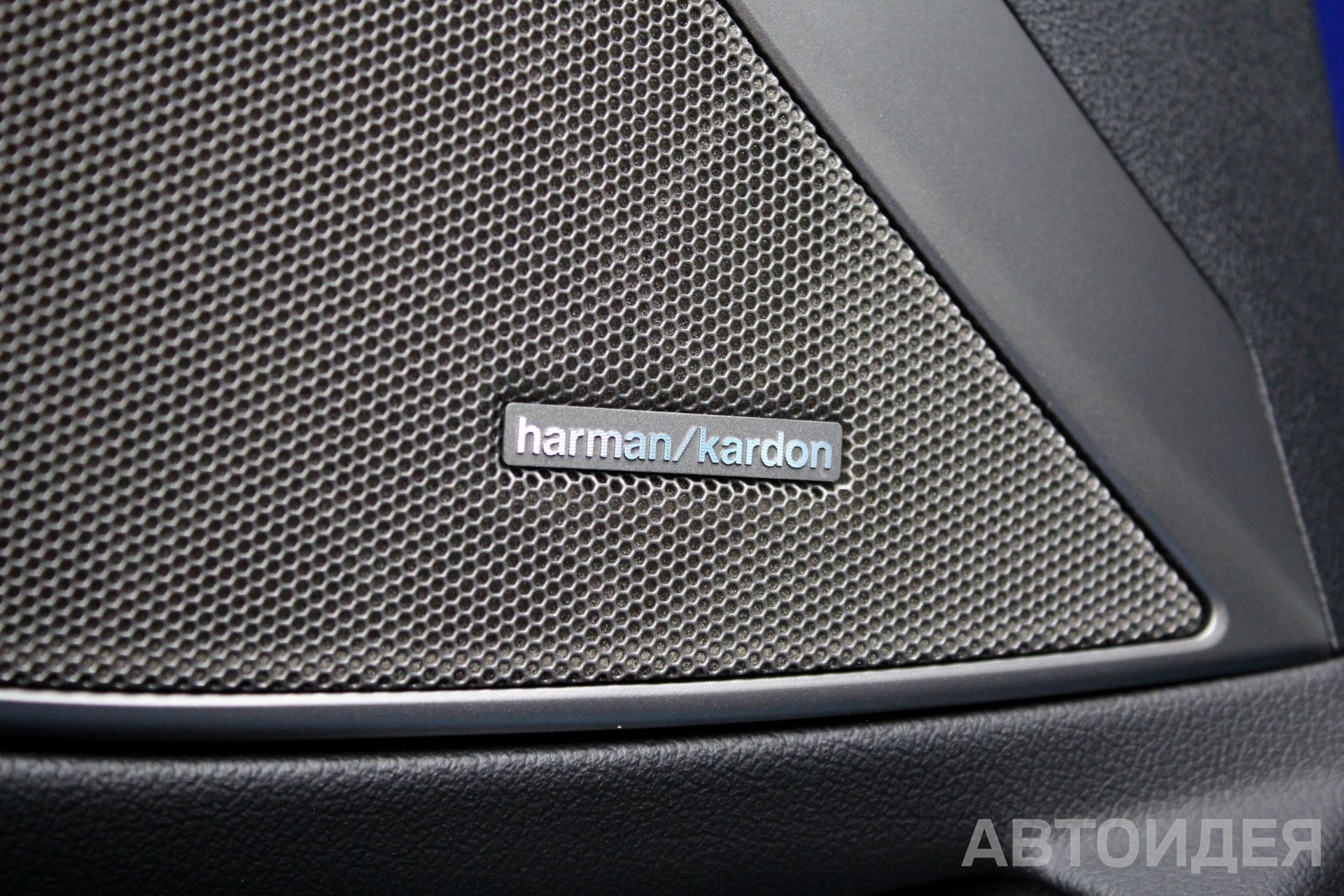 BMW M3 Competition xDrive фото 19