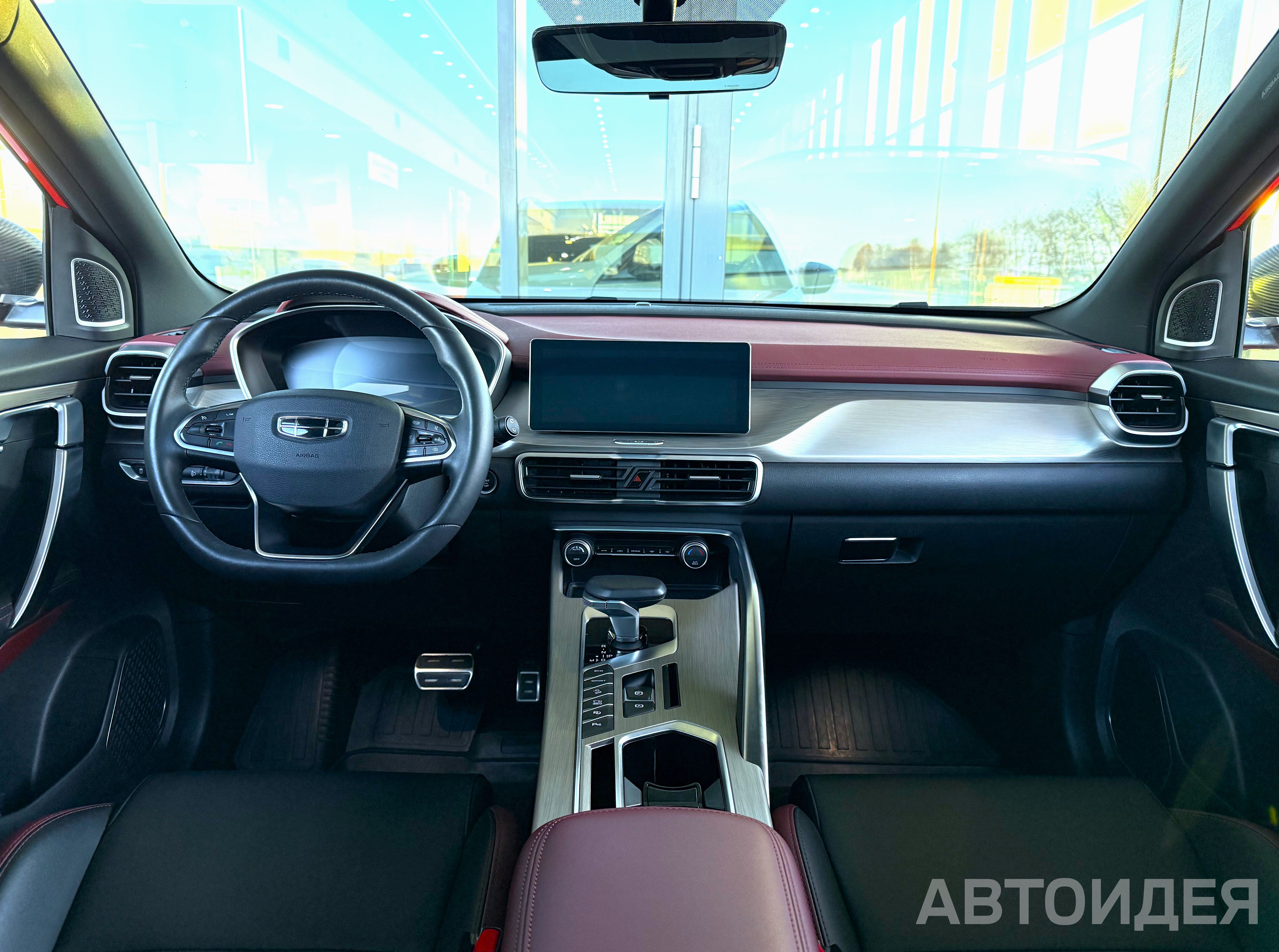 GEELY COOLRAY фото 6