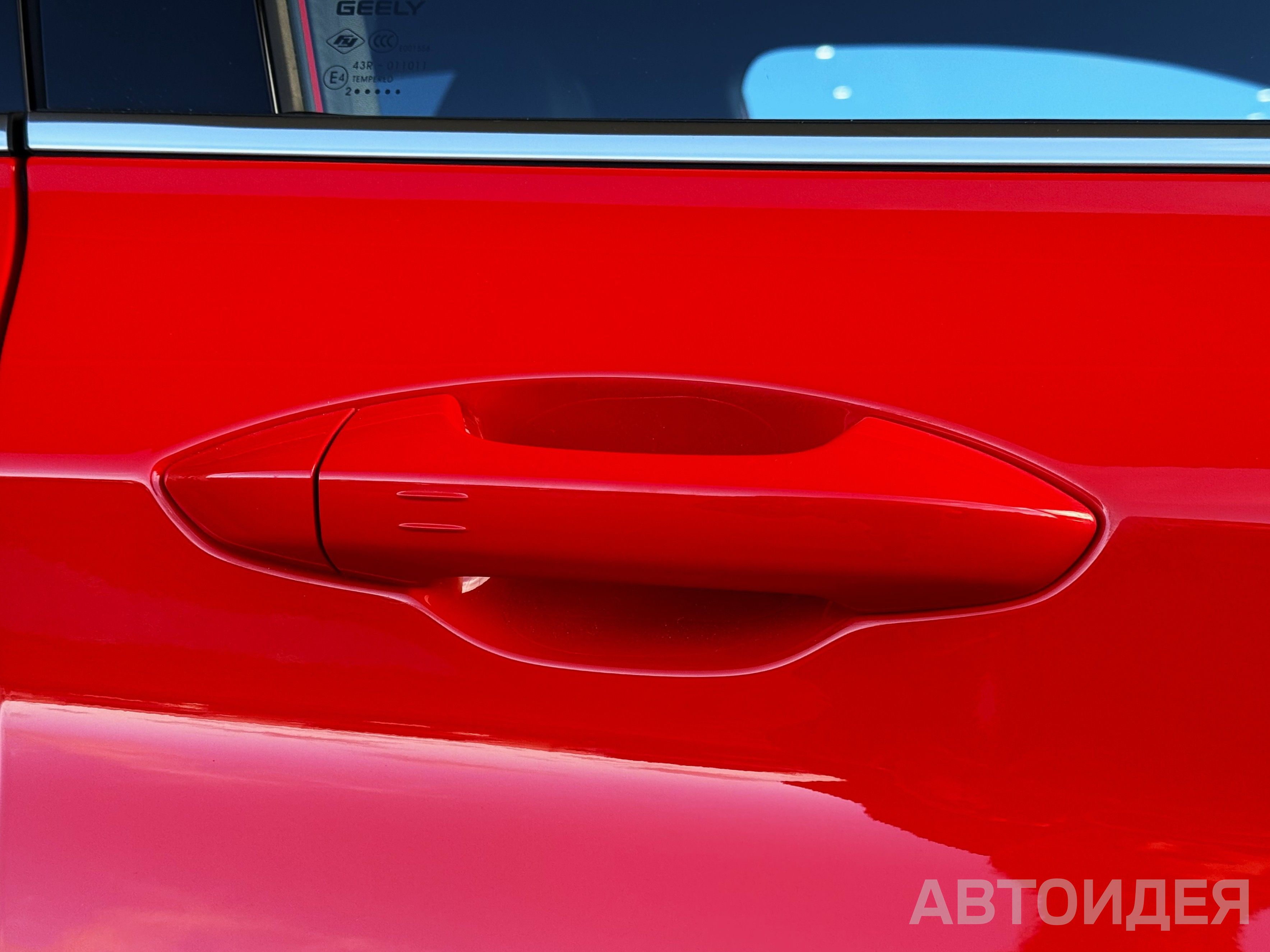 GEELY COOLRAY фото 26