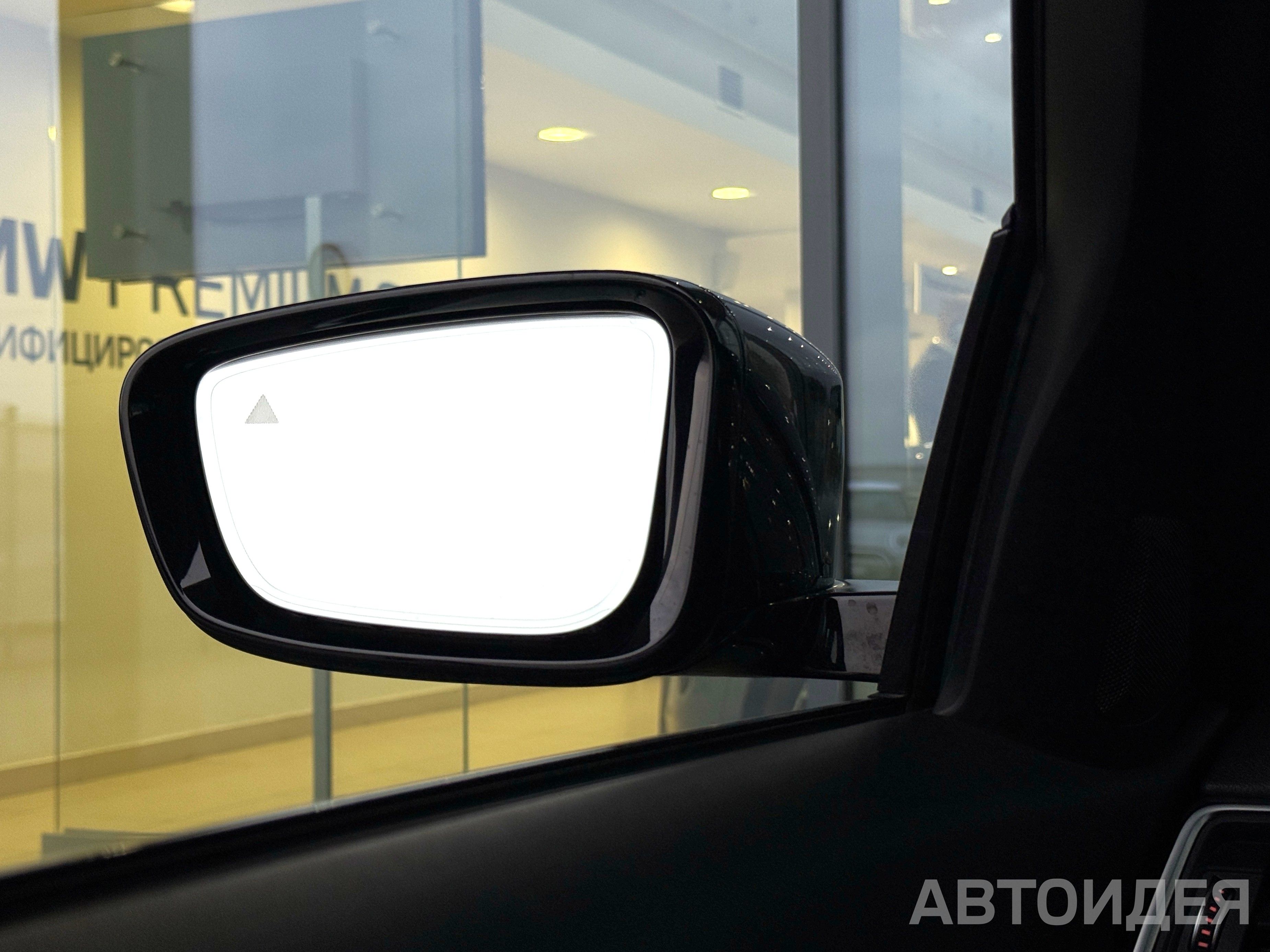 BMW 330i xDrive фото 27