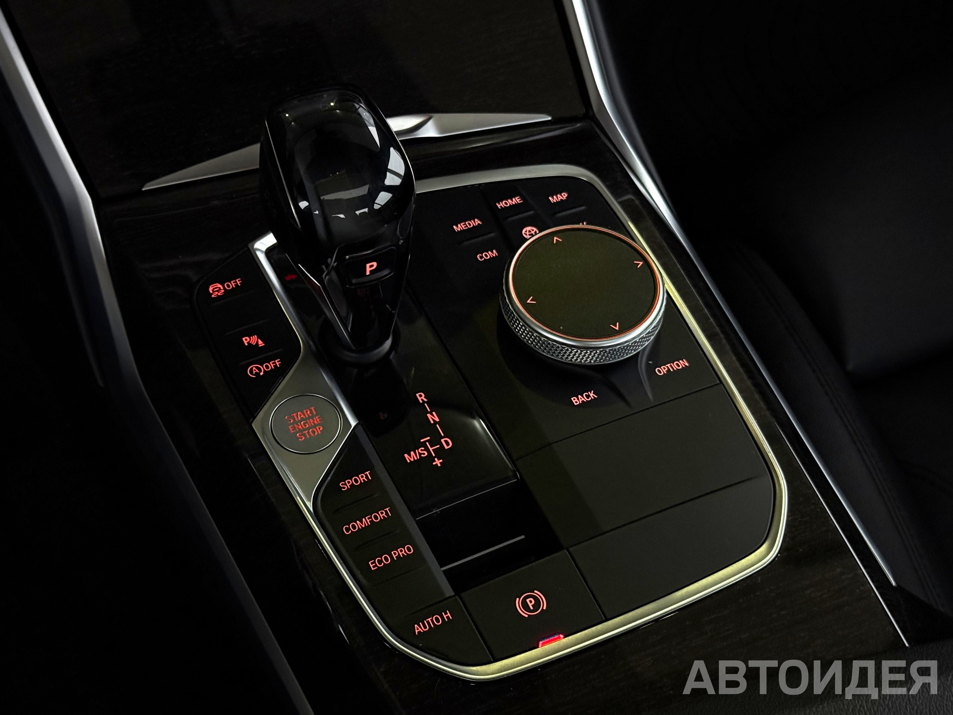 BMW 330i xDrive фото 17