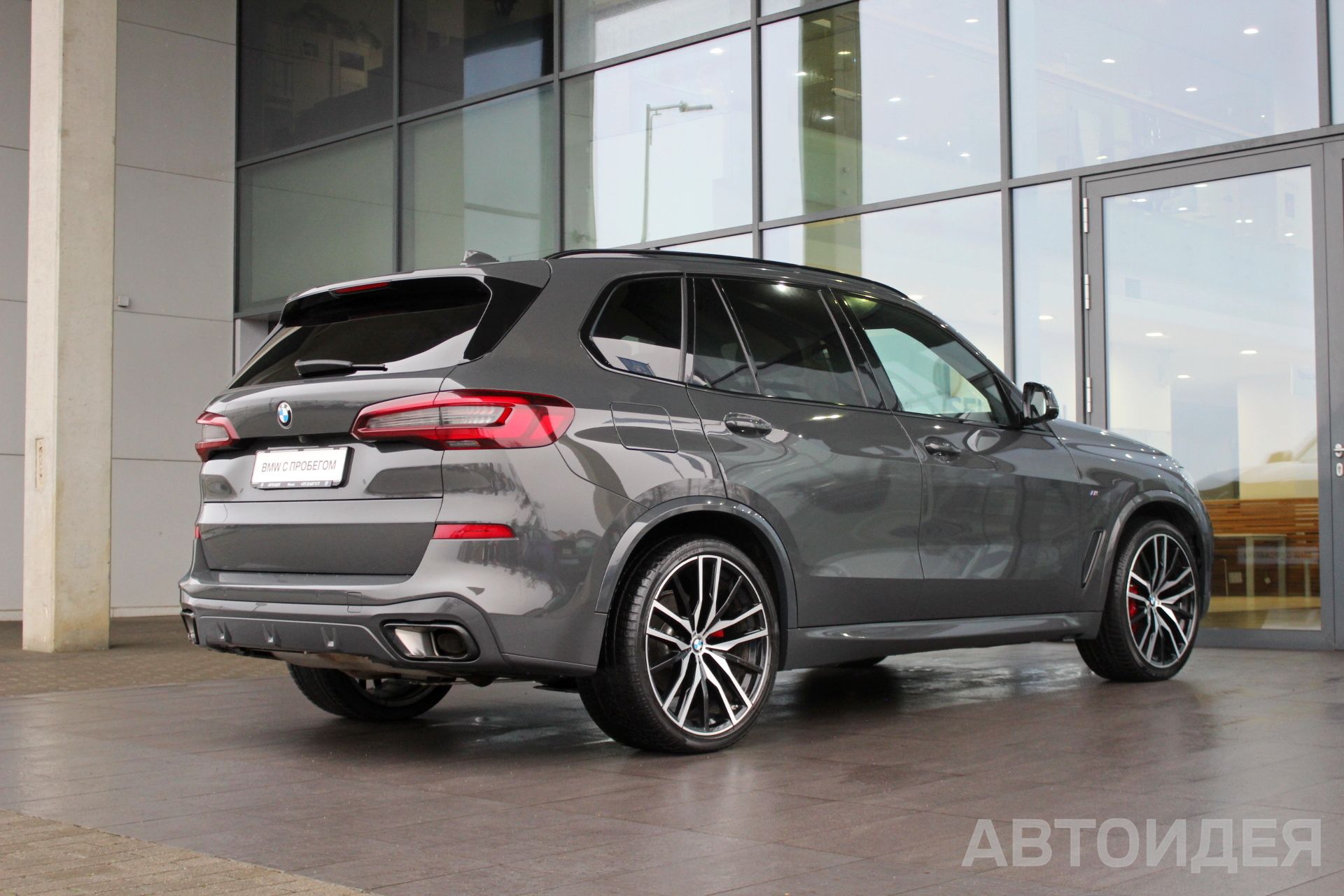 BMW X5 xDrive 30d фото 1