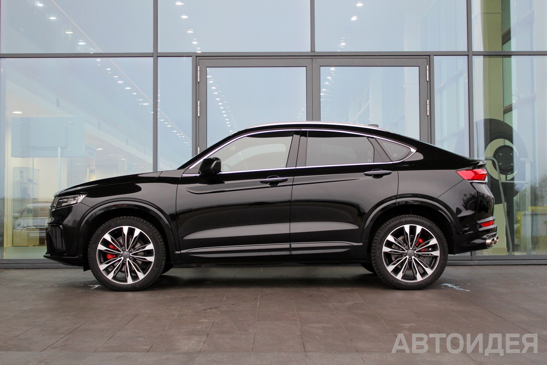 GEELY Tugella фото 2