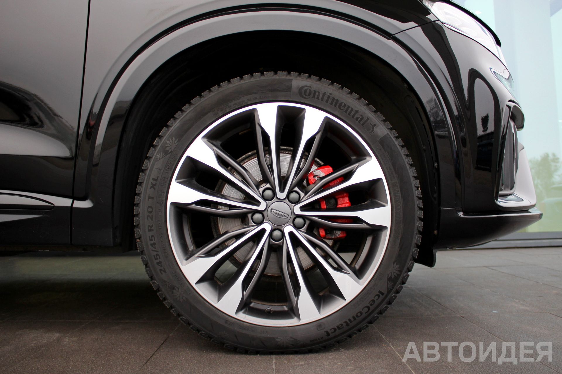 GEELY Tugella фото 6