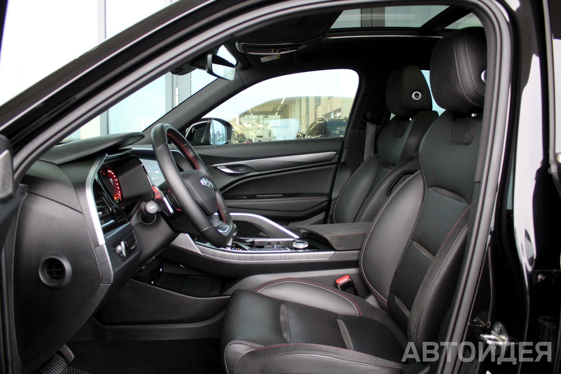 GEELY Tugella фото 21