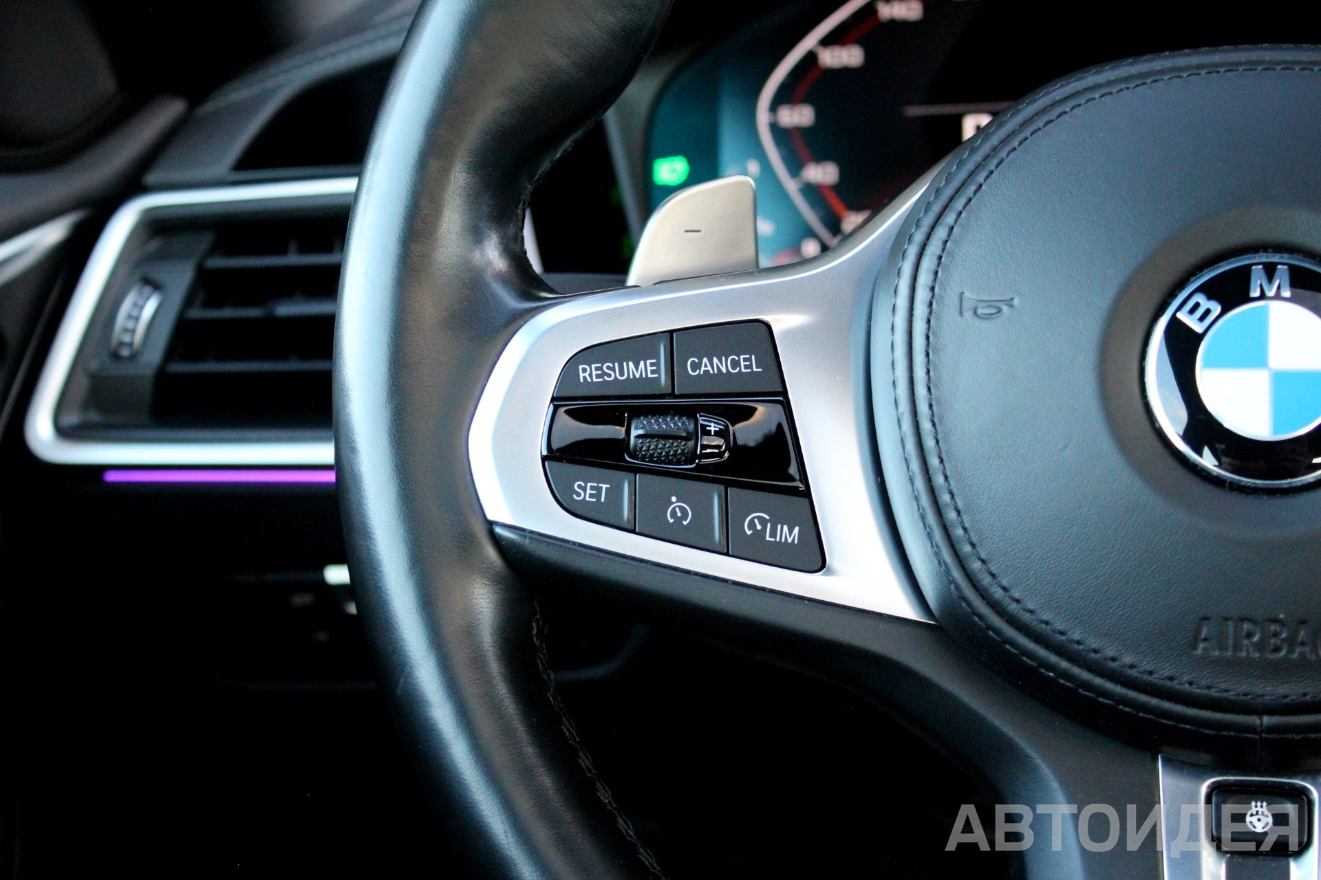 BMW M440i фото 10