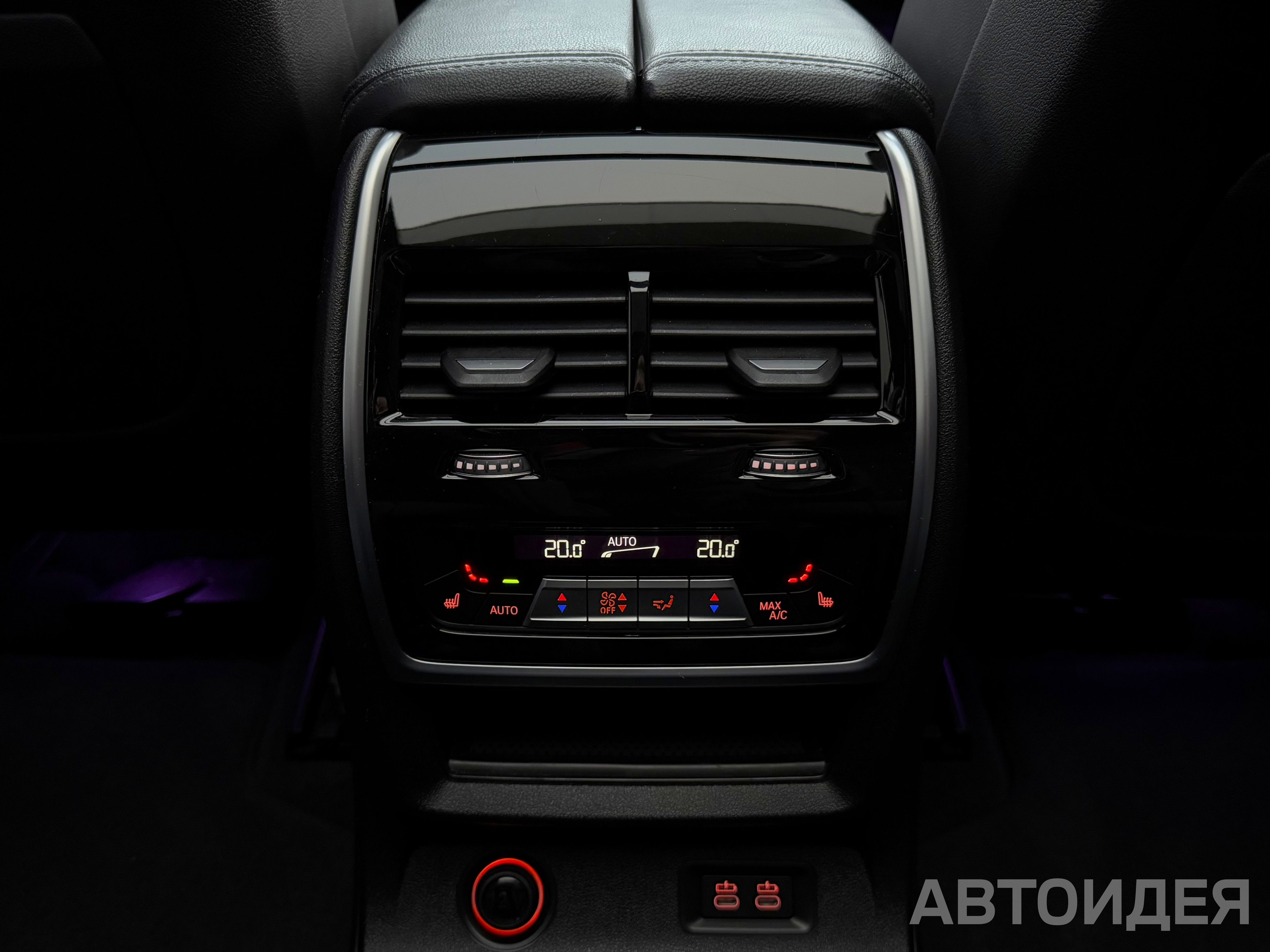 BMW X7 xDrive40i фото 16