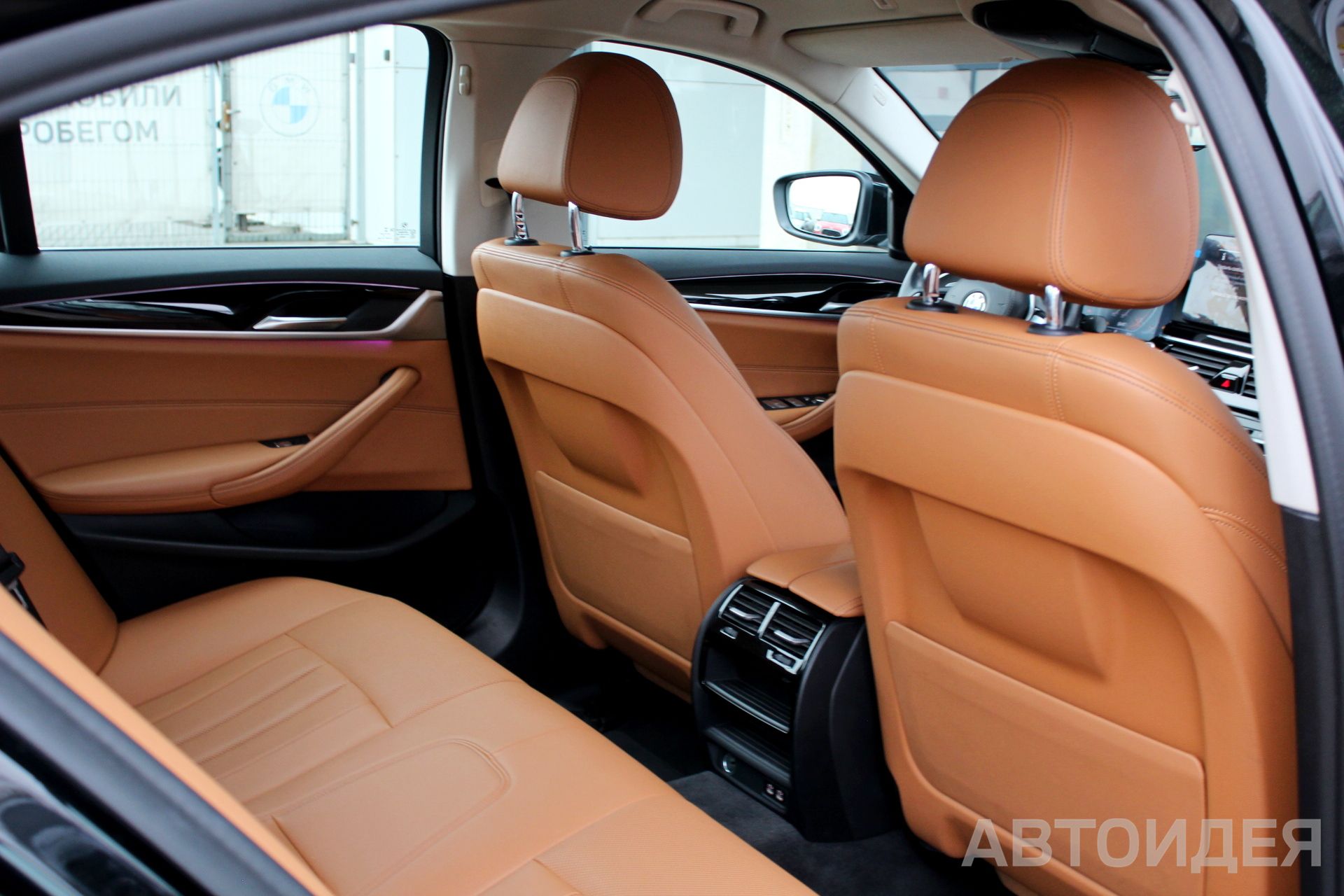 BMW 520d xDrive фото 23