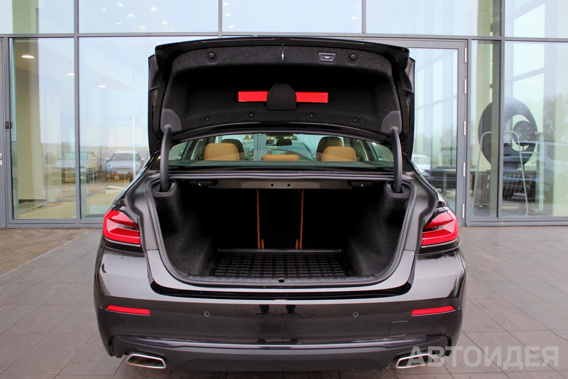 BMW 520d xDrive фото 24