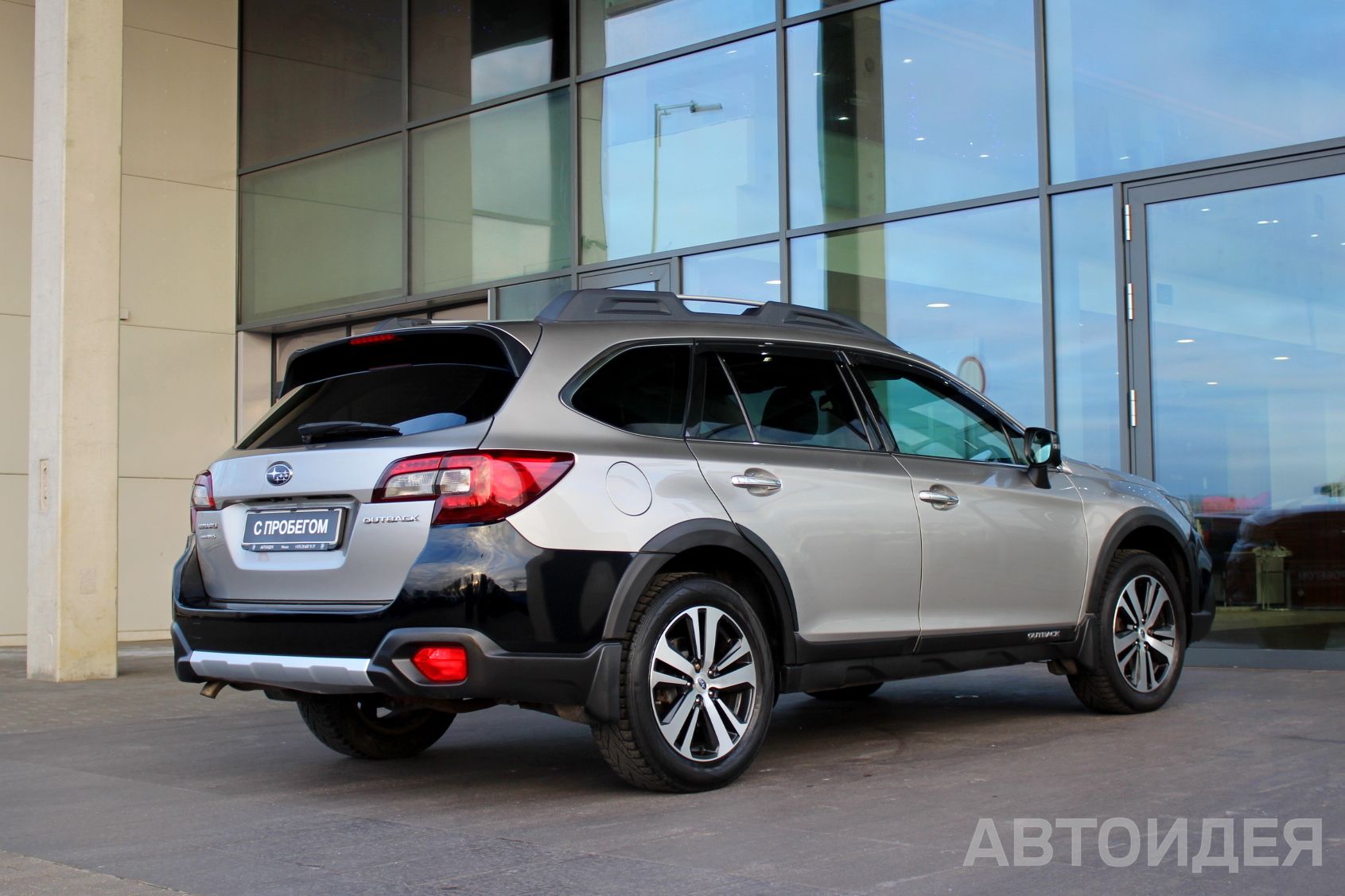 subaru OUTBACK фото 1