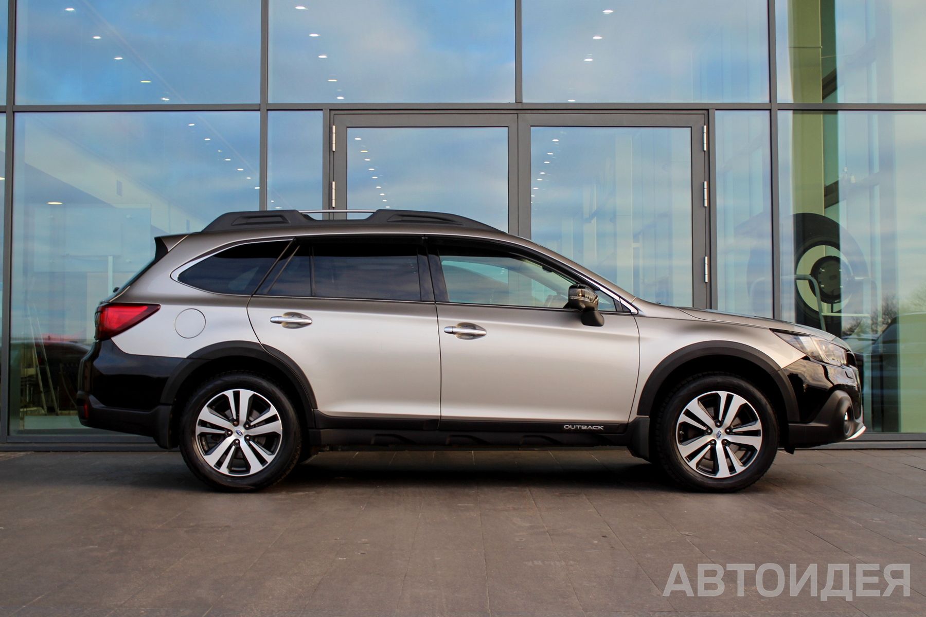 subaru OUTBACK фото 3