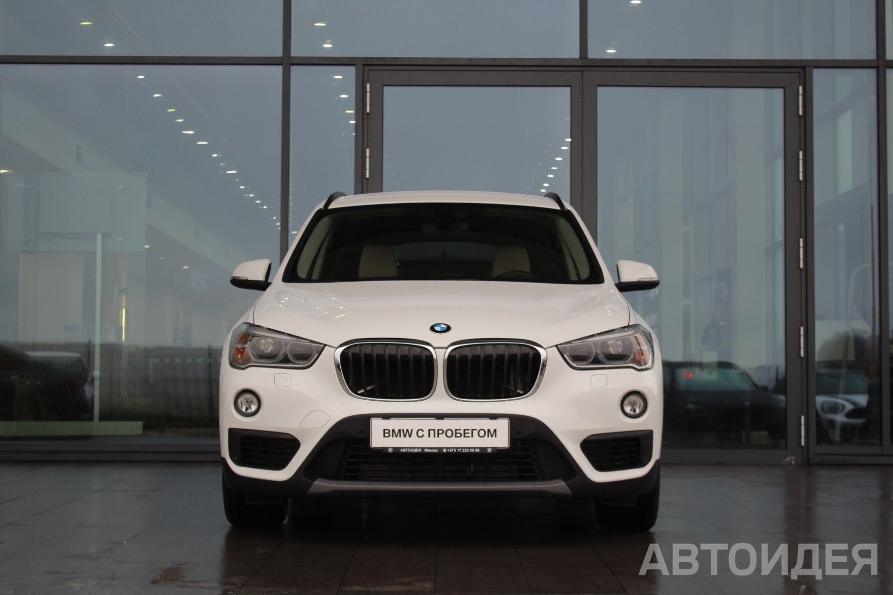 BMW X1 sDrive 18i фото 1