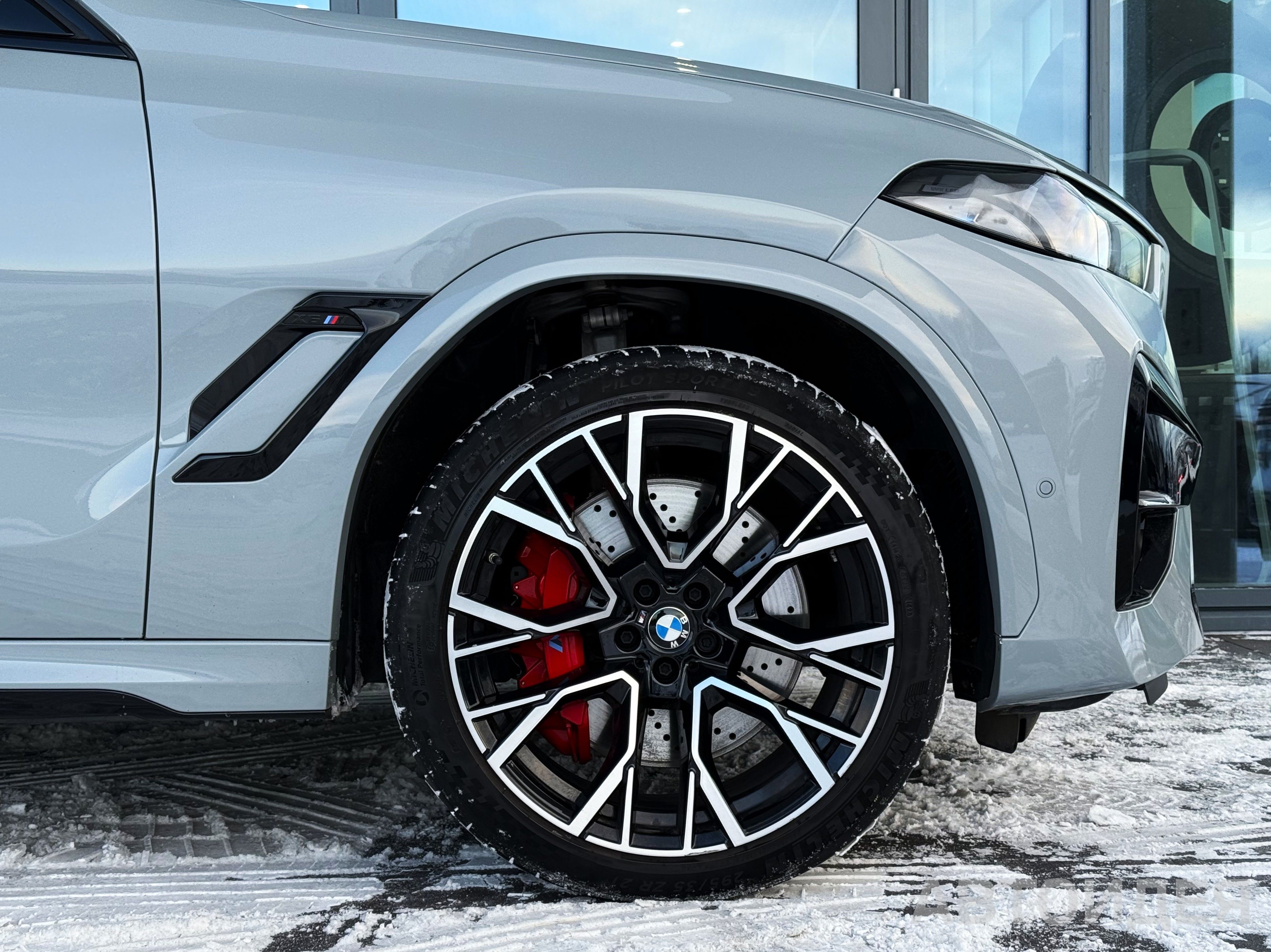 BMW X6 M Competition M Серый Бруклин металлик фото 27