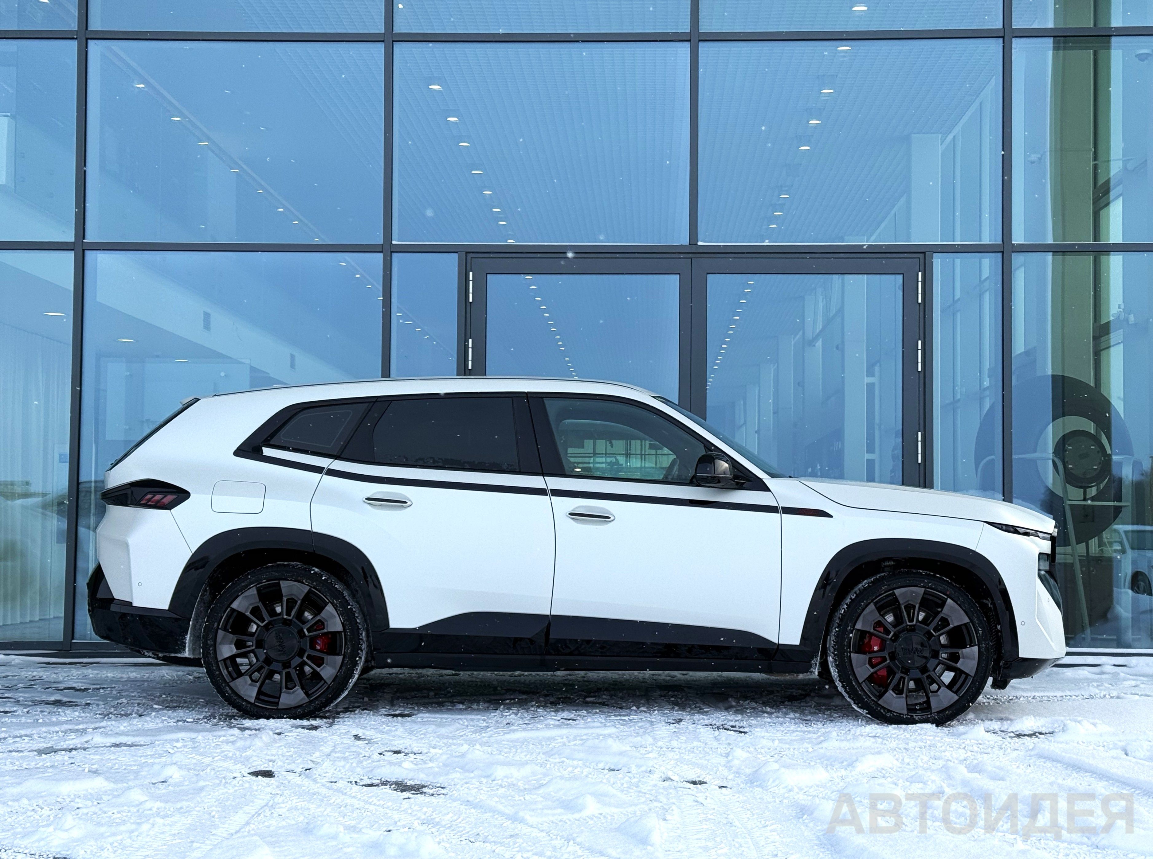 BMW XM Label фото 2