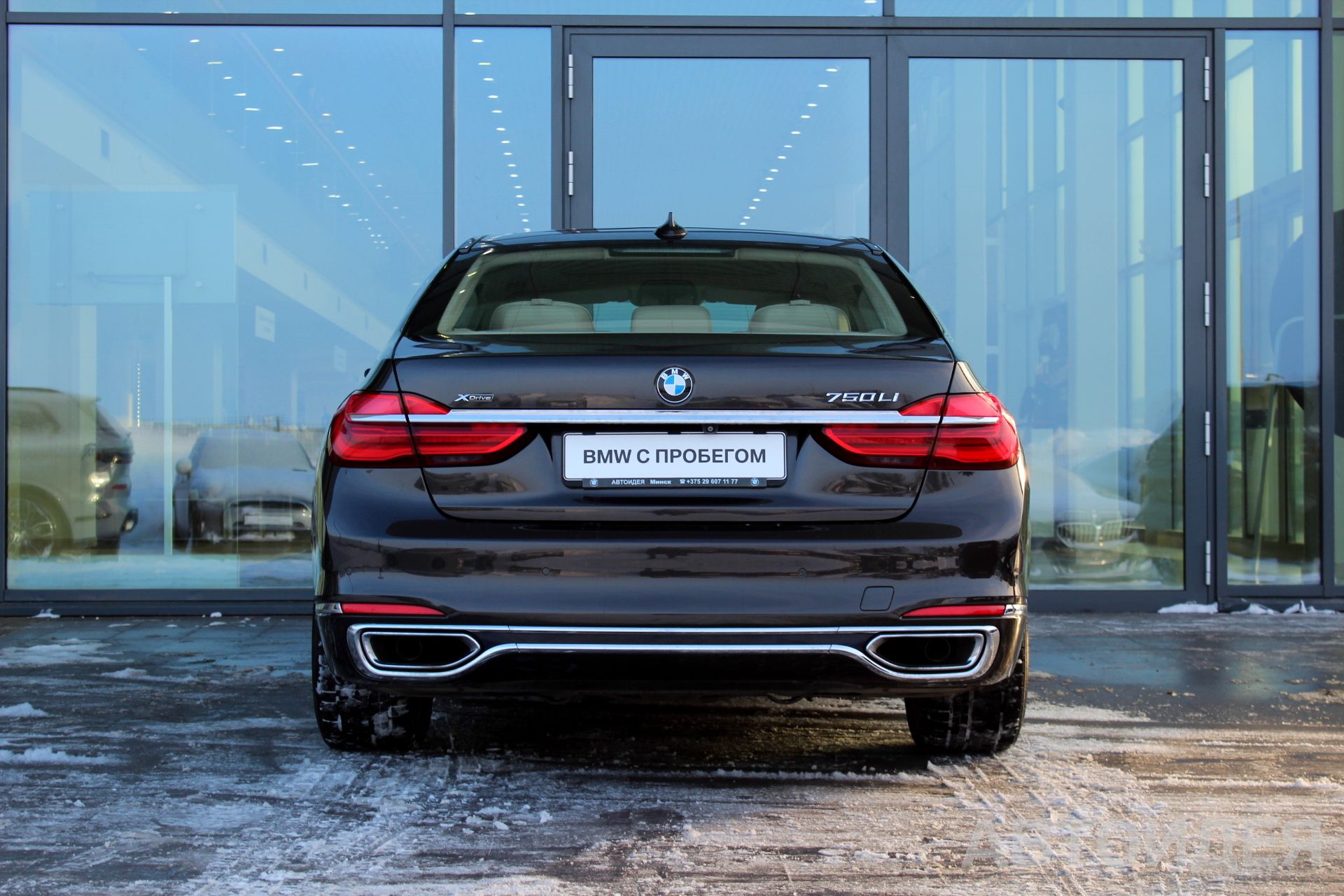 BMW 750Li xDrive Sedan фото 5