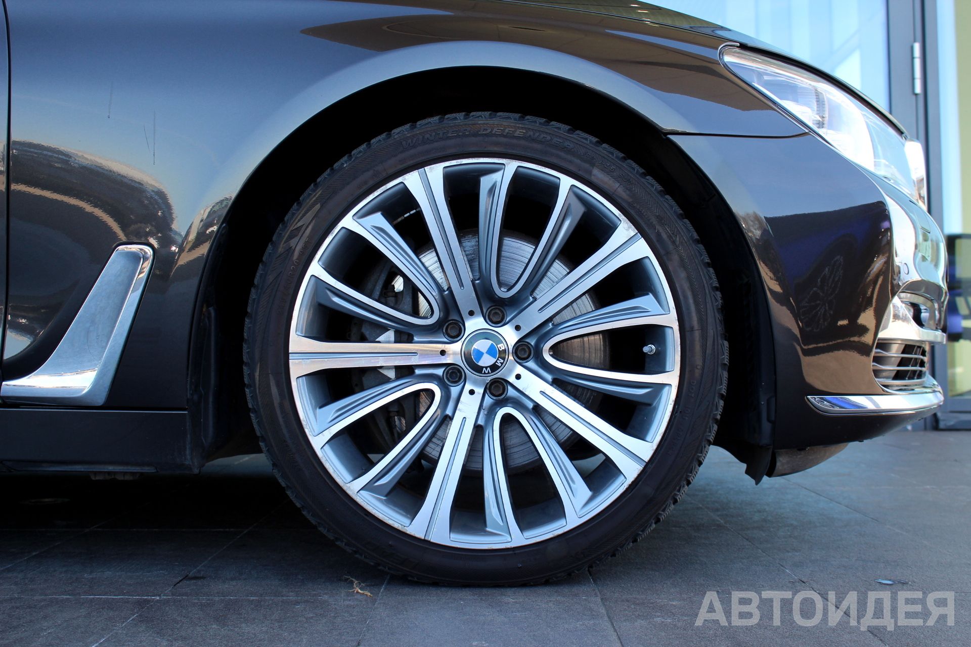 BMW 750Li xDrive Sedan Окраска кузова  
