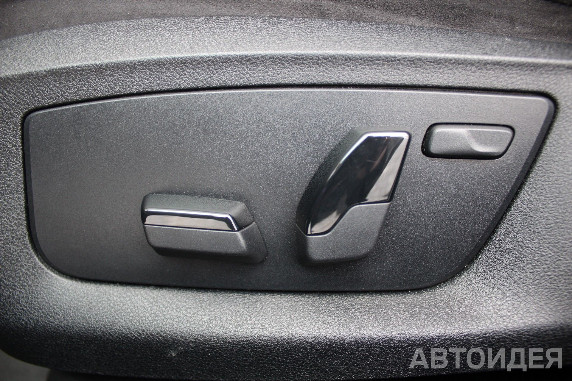 BMW 520d xDrive фото 14