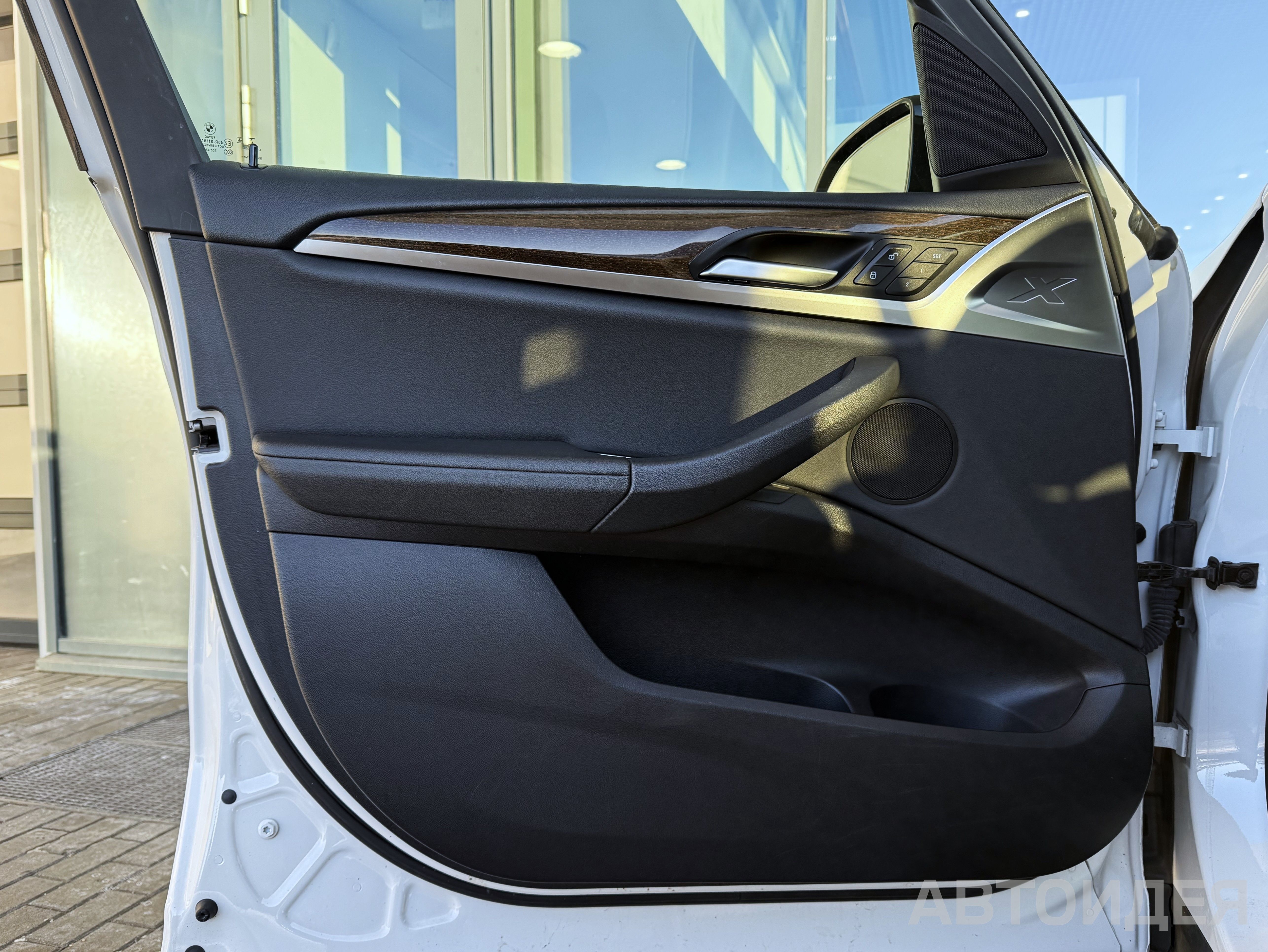 BMW X3 xDrive30i фото 10