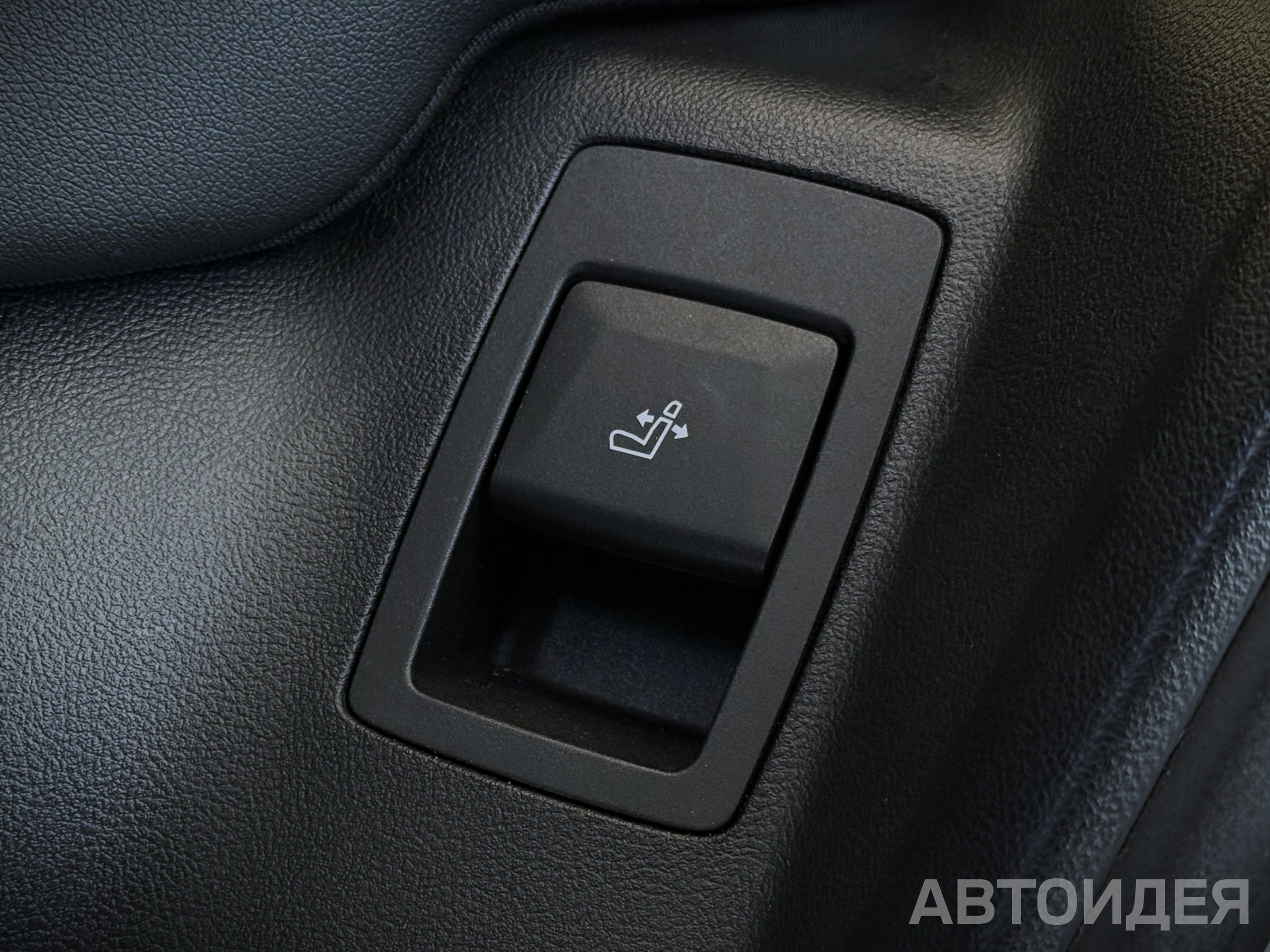 BMW X3 xDrive30i фото 15