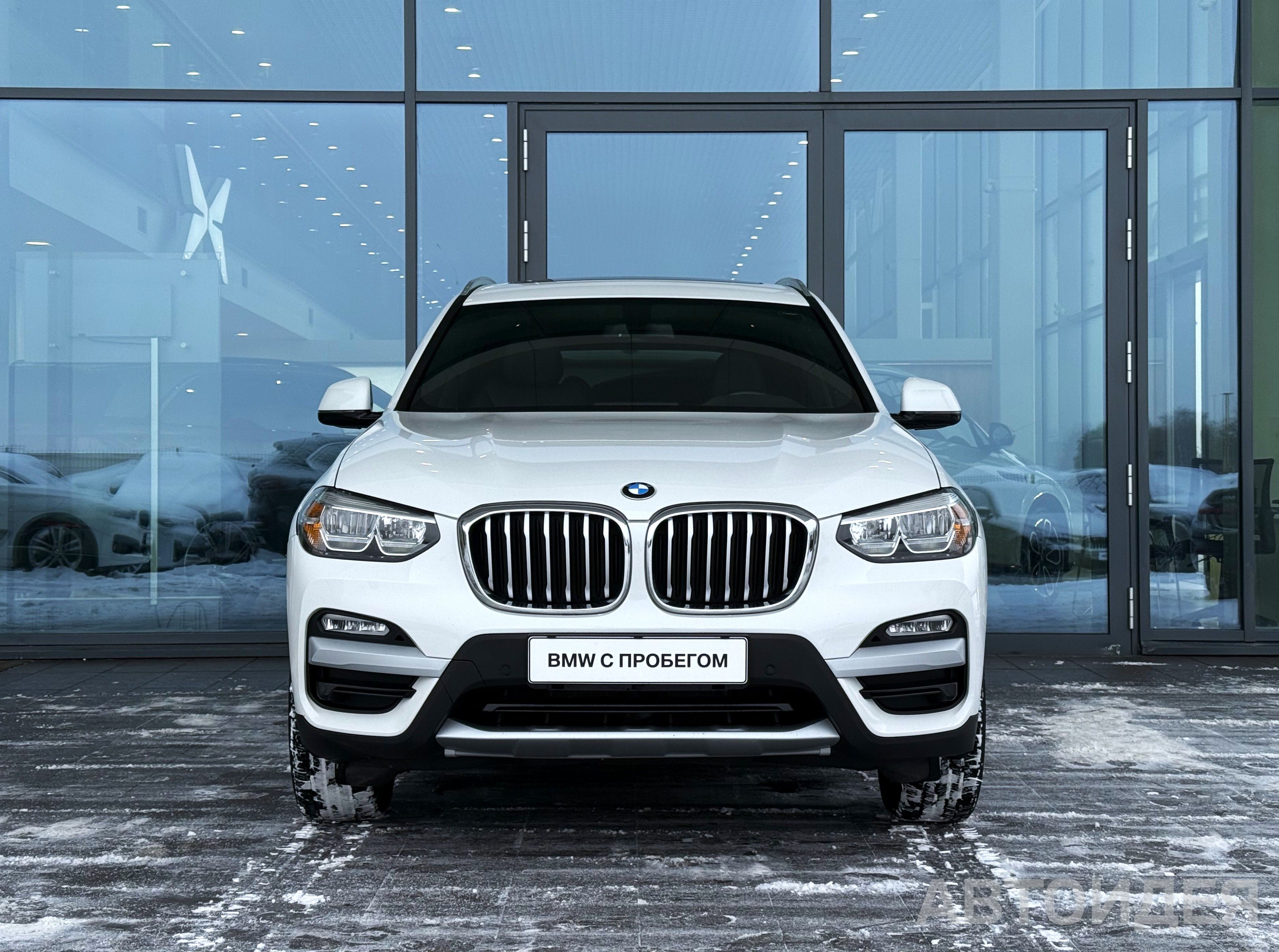 BMW X3 xDrive30i Белоснежный неметаллик фото 1