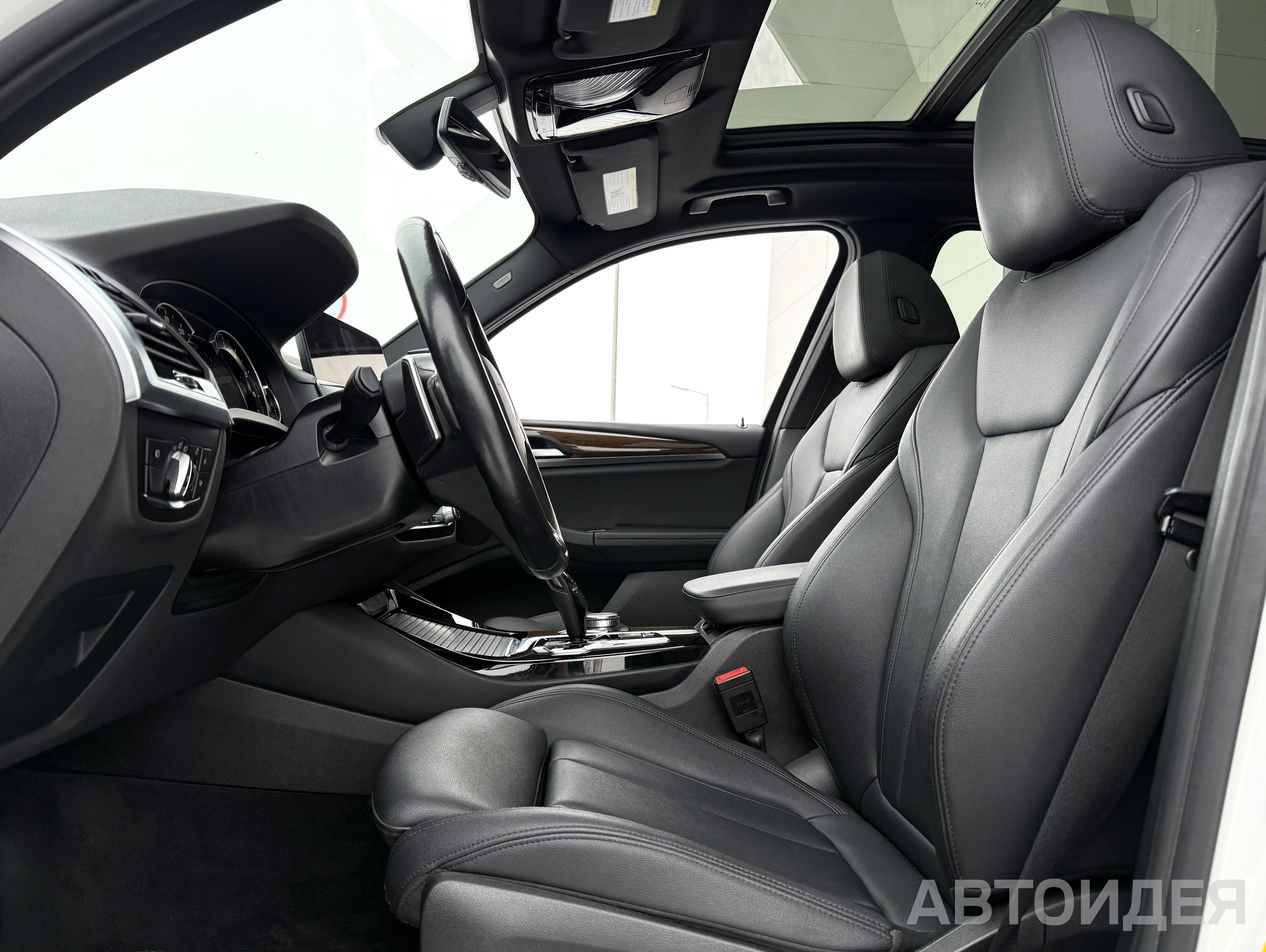 BMW X3 xDrive30i Белоснежный неметаллик фото 11