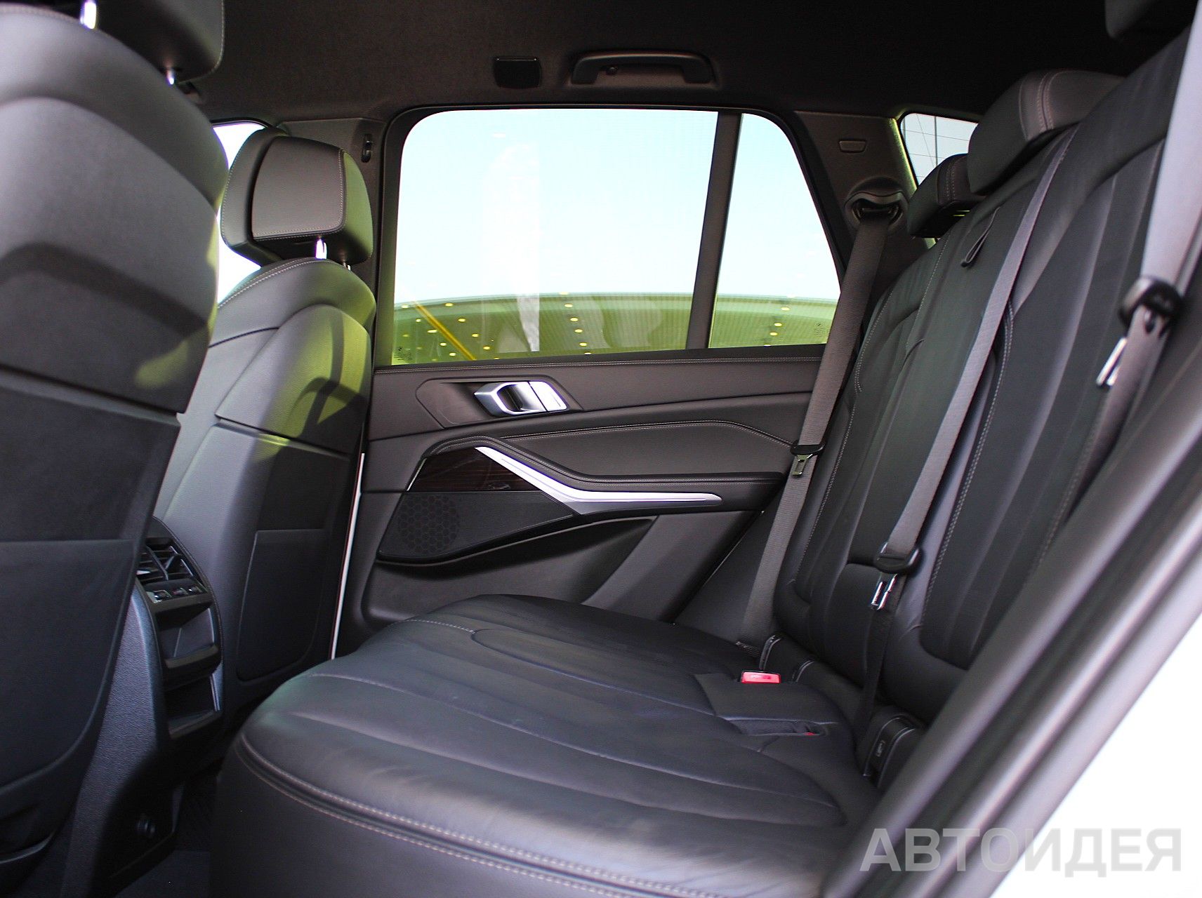 BMW X5 xDrive 45e фото 15