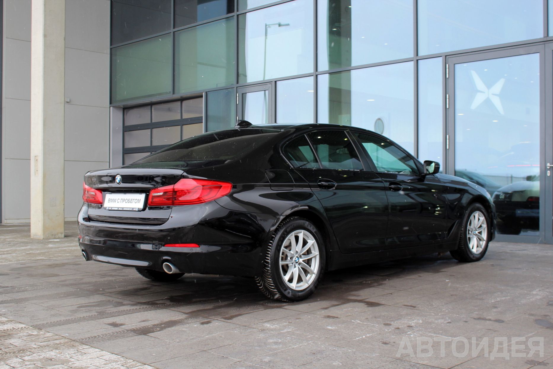BMW 520d Sedan Черный неметаллик фото 1
