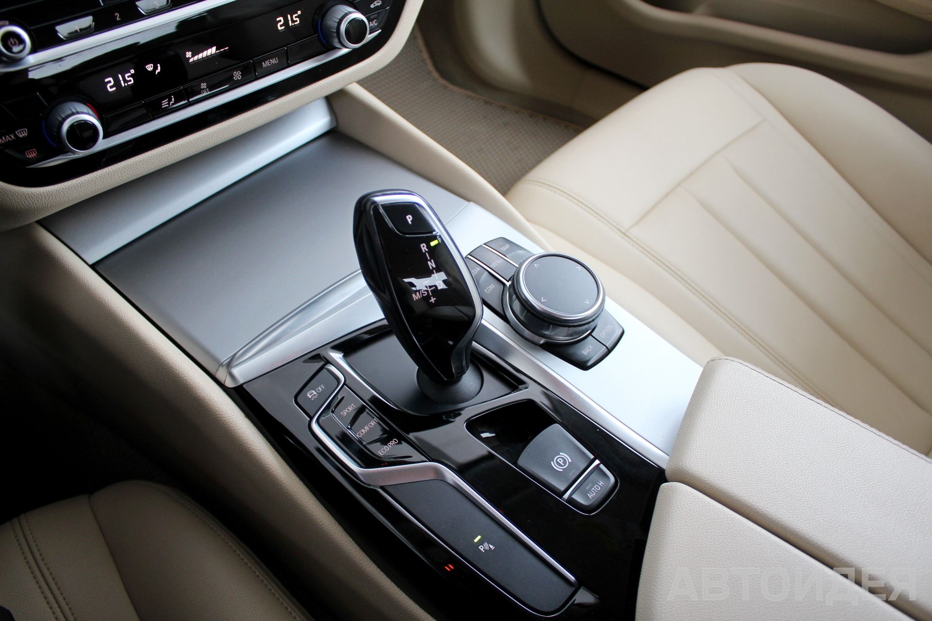 BMW 520d Sedan Черный неметаллик фото 15