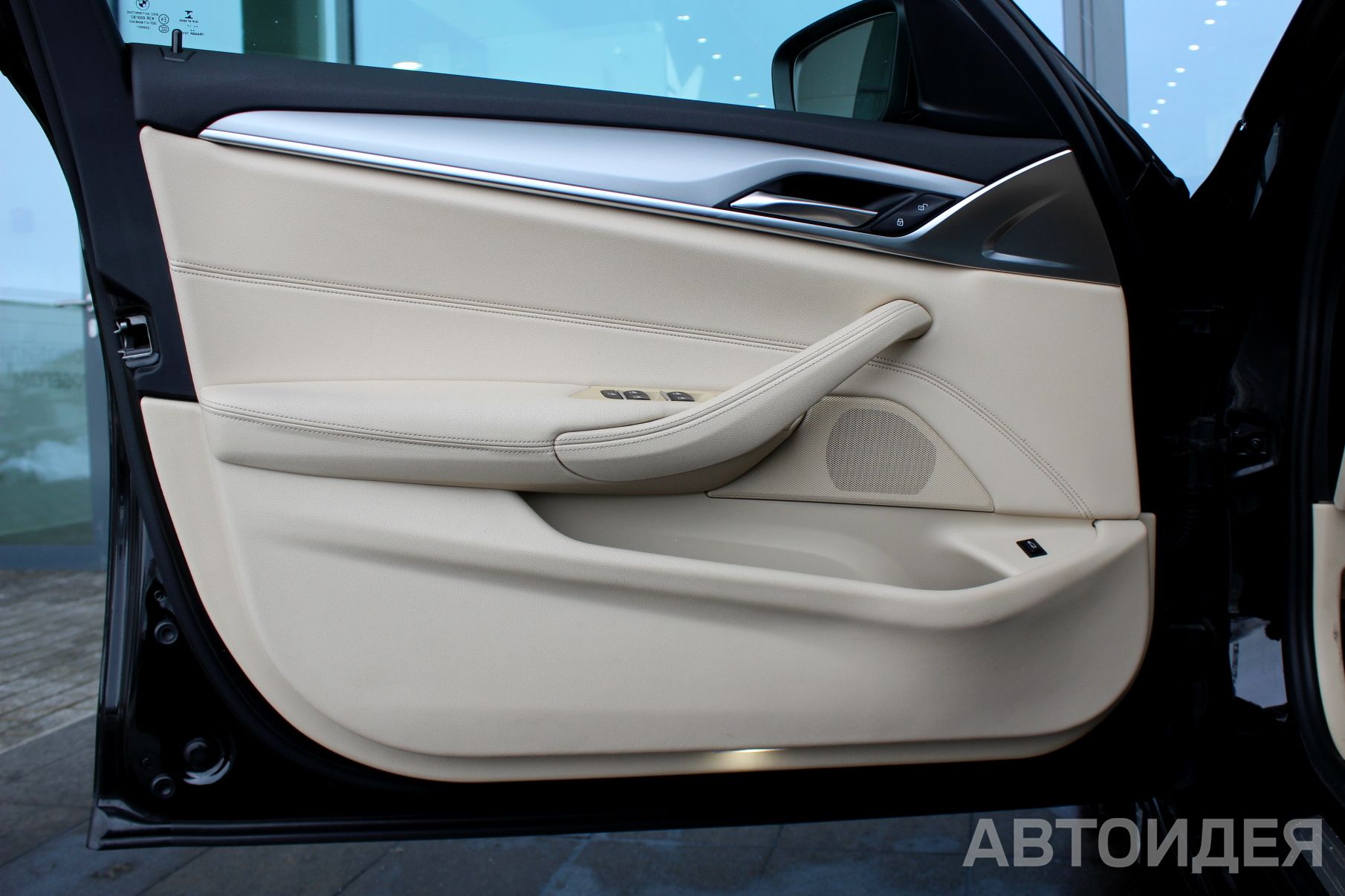 BMW 520d Sedan Черный неметаллик фото 16