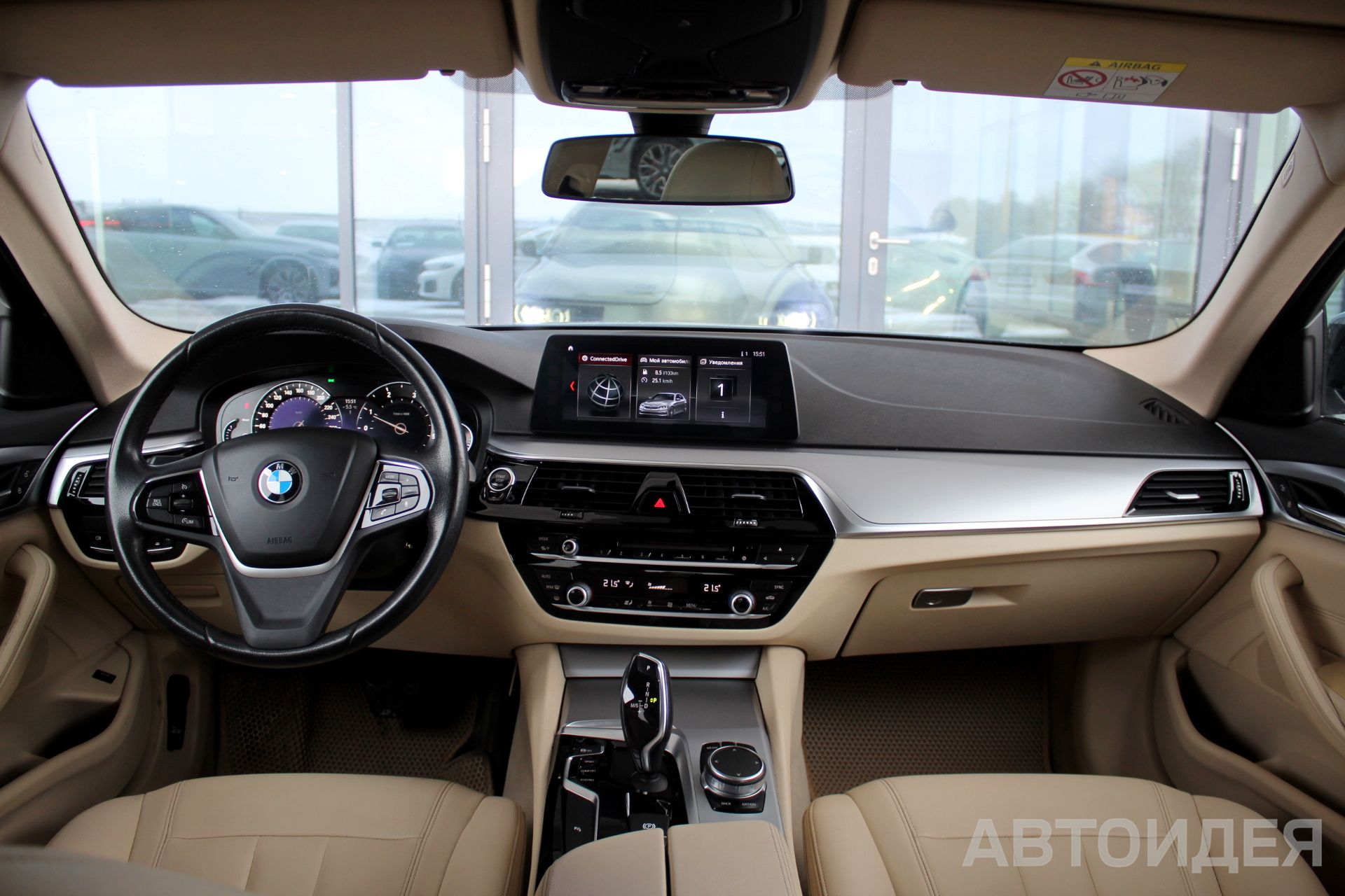 BMW 520d Sedan Черный неметаллик фото 8