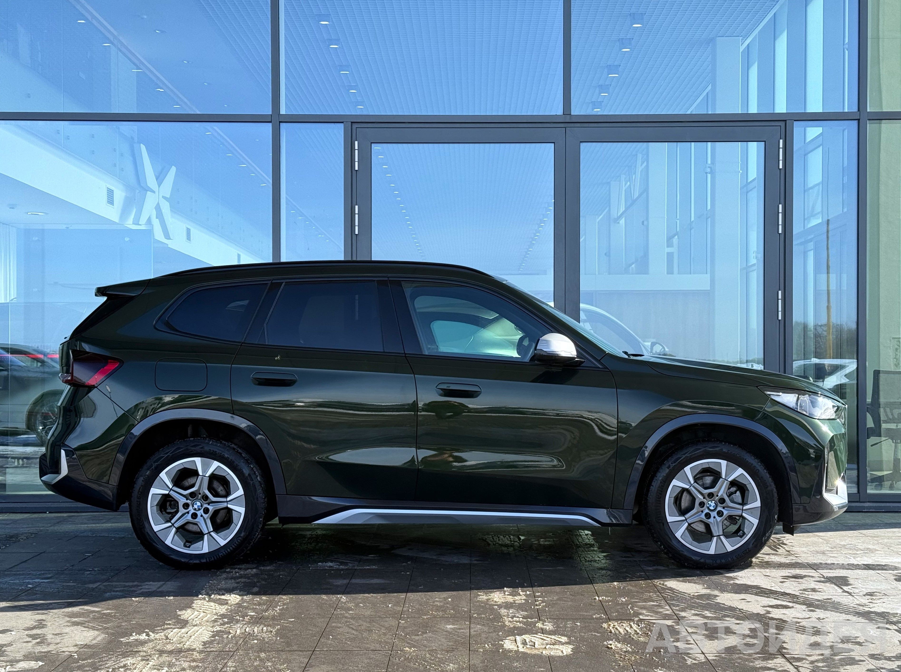 BMW X1 xDrive20d фото 2