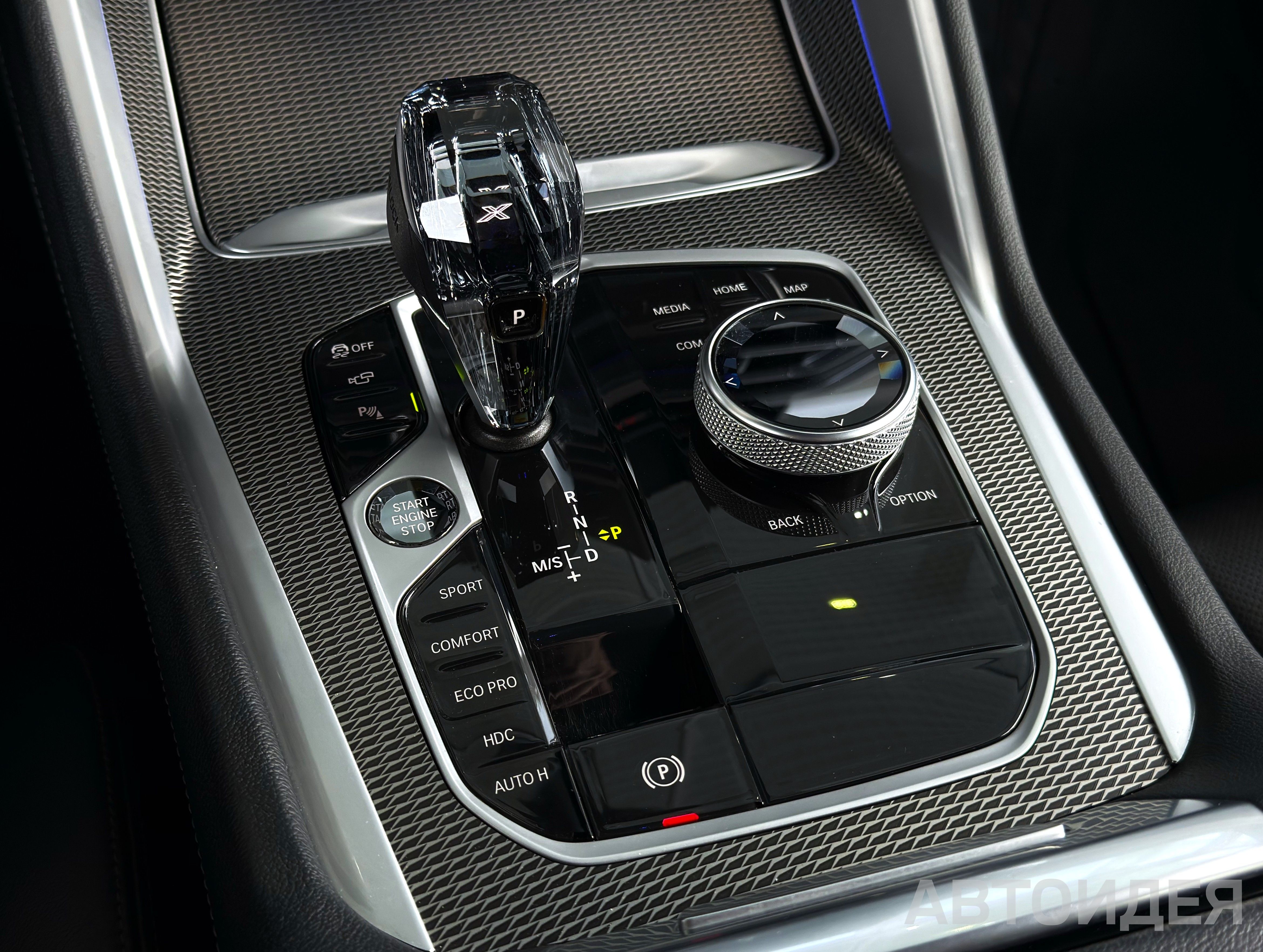 BMW X6 xDrive40d Белый Минерал металлик фото 17
