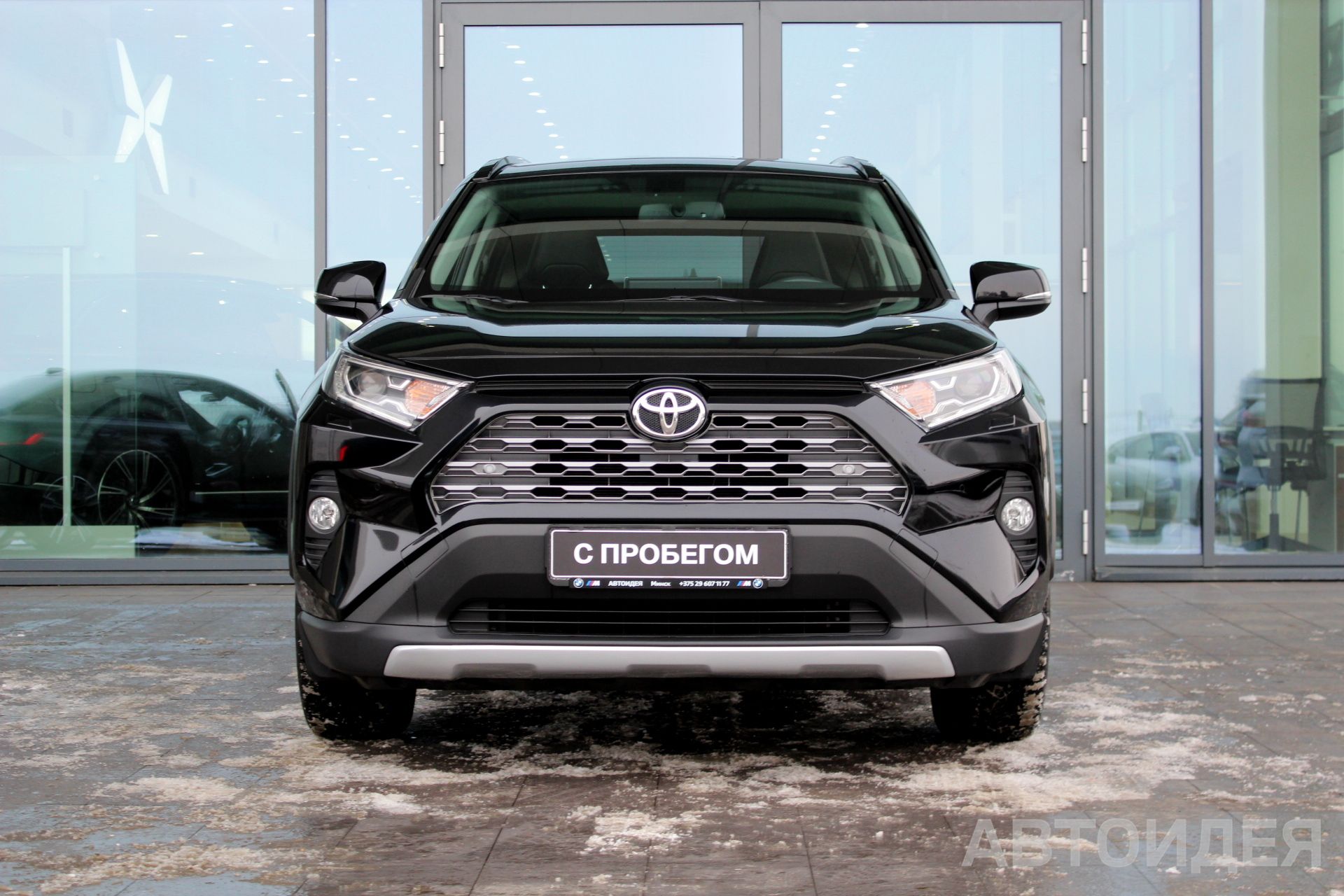 Toyota RAV4 фото 4