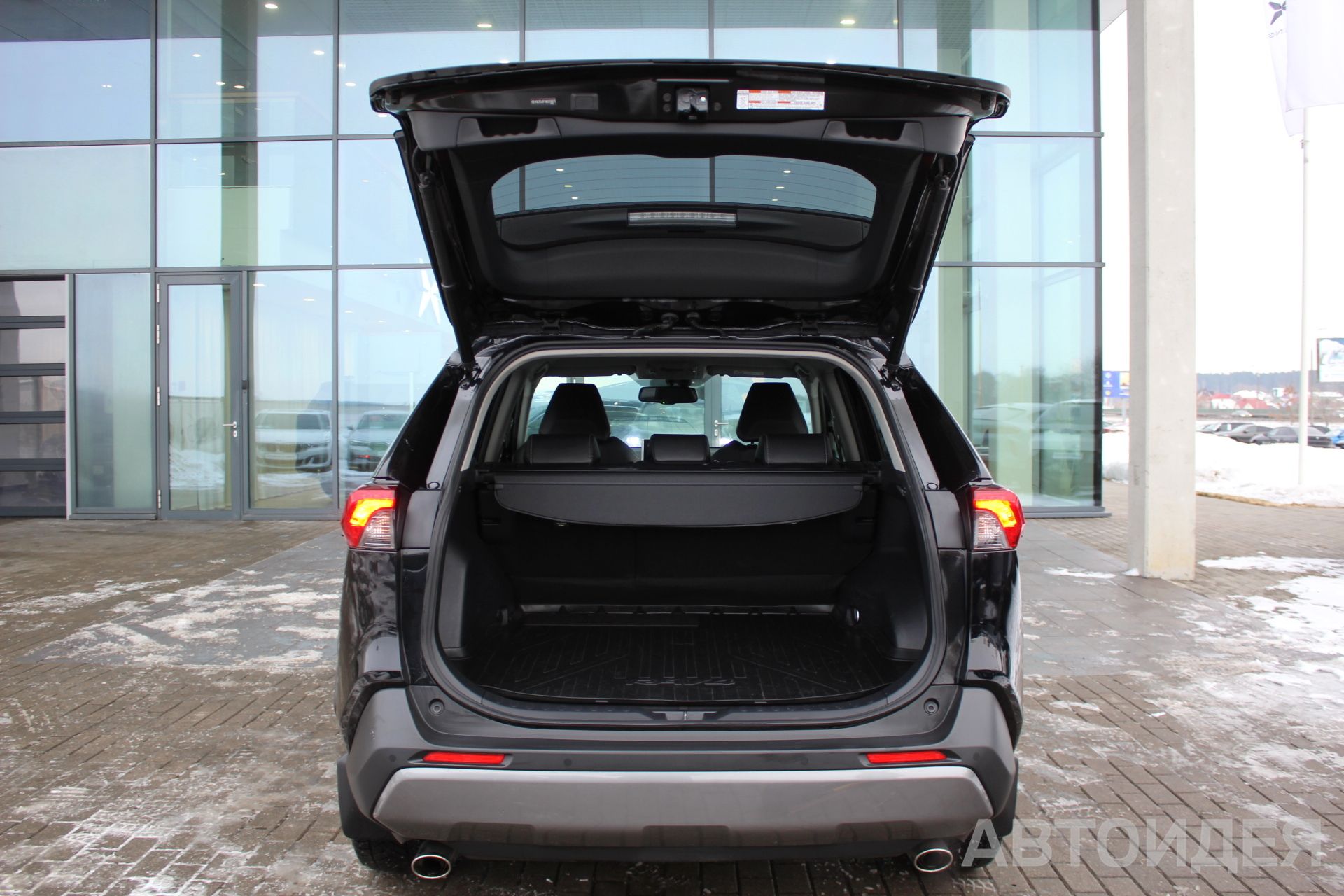 Toyota RAV4 фото 24