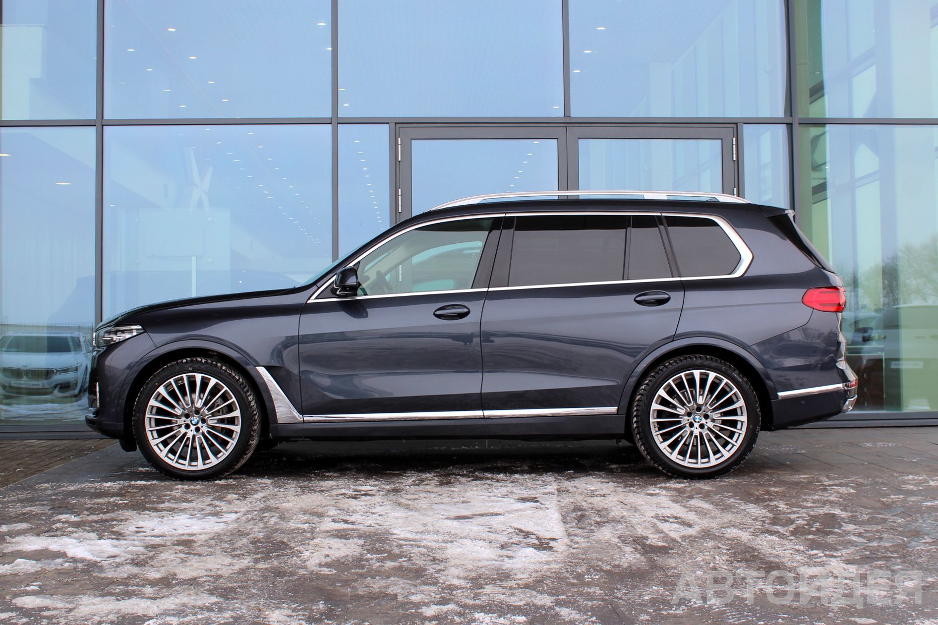 BMW X7 xDrive30d фото 2