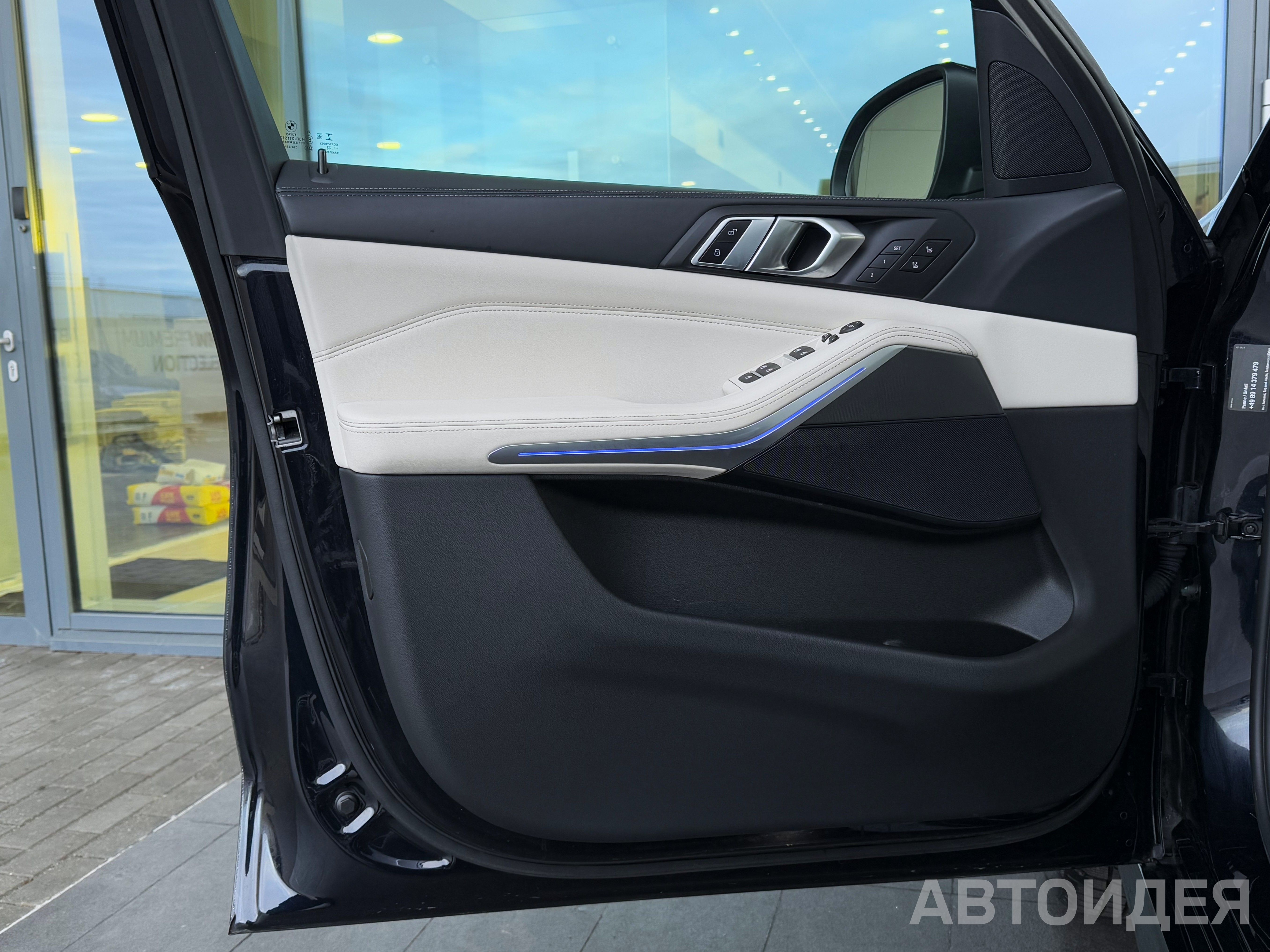 BMW X5 xDrive 30d Черный Карбон металлик фото 11