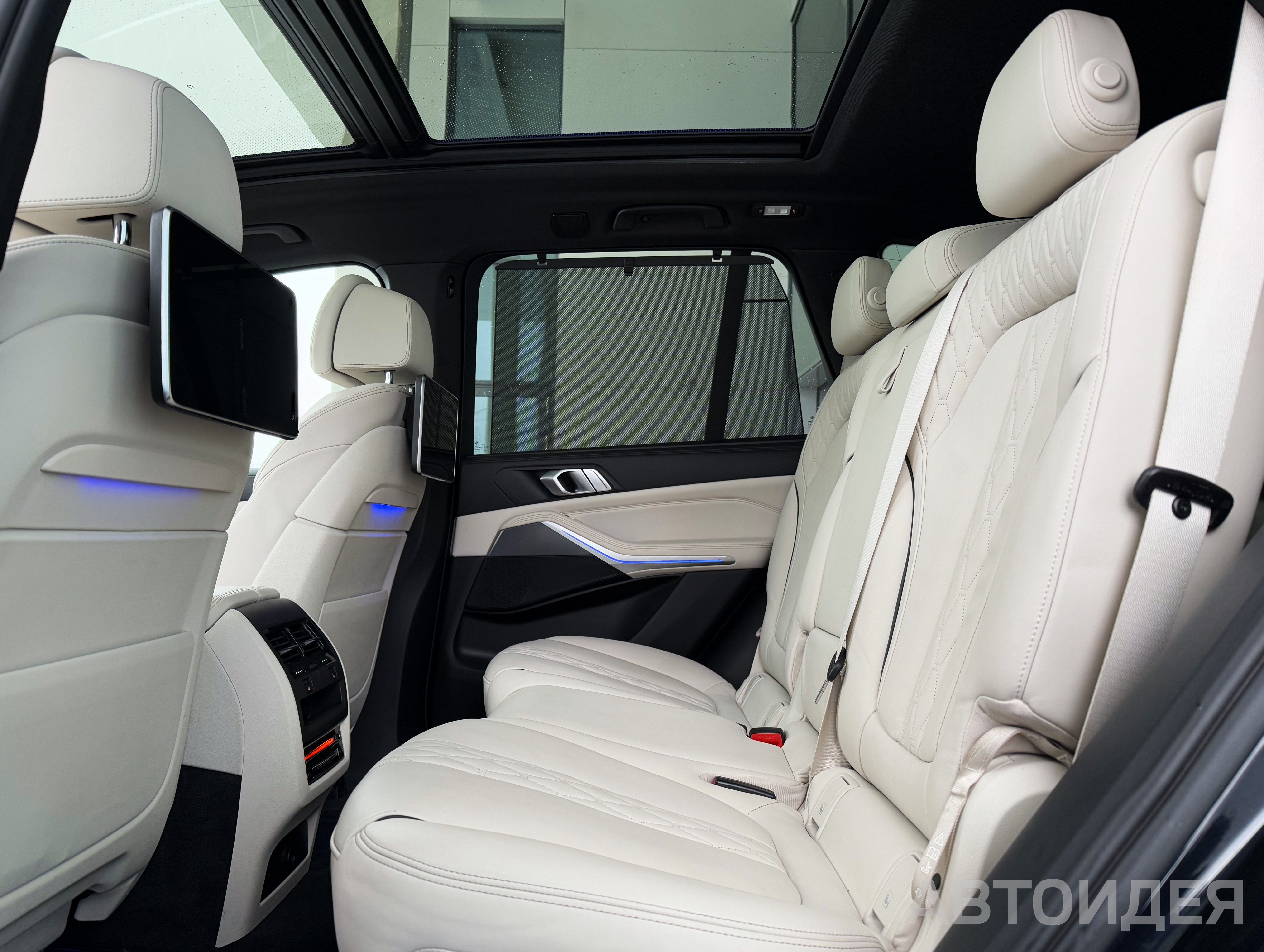 BMW X5 xDrive 30d Черный Карбон металлик фото 15