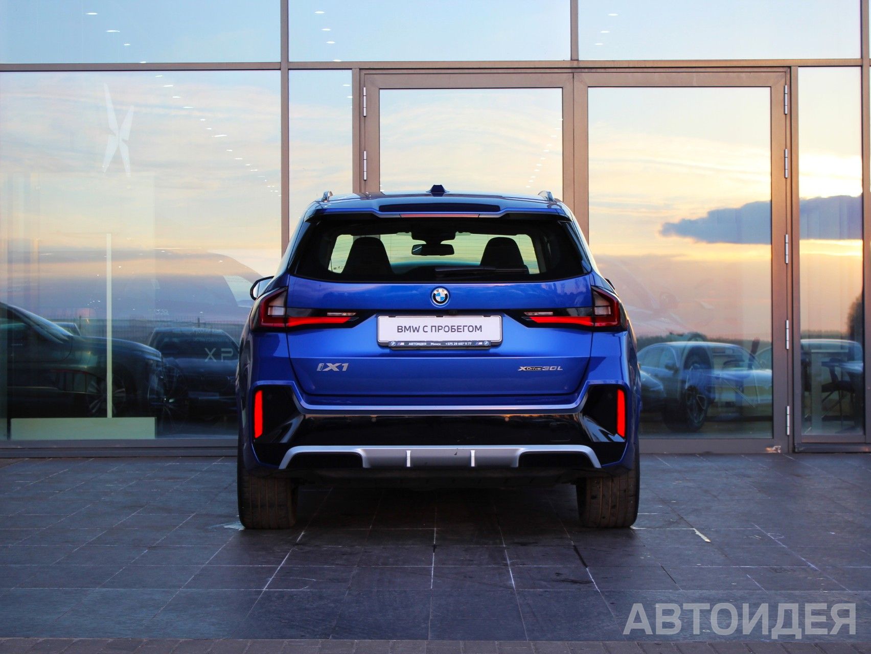 BMW i iX1 xDrive30L Синий Портимао металлик фото 4