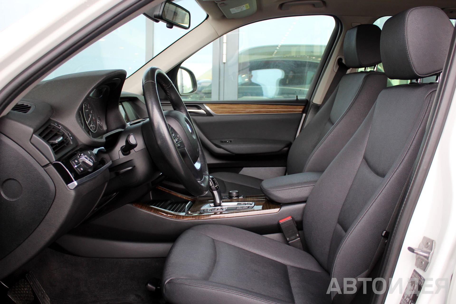 BMW X3 xDrive20i фото 18
