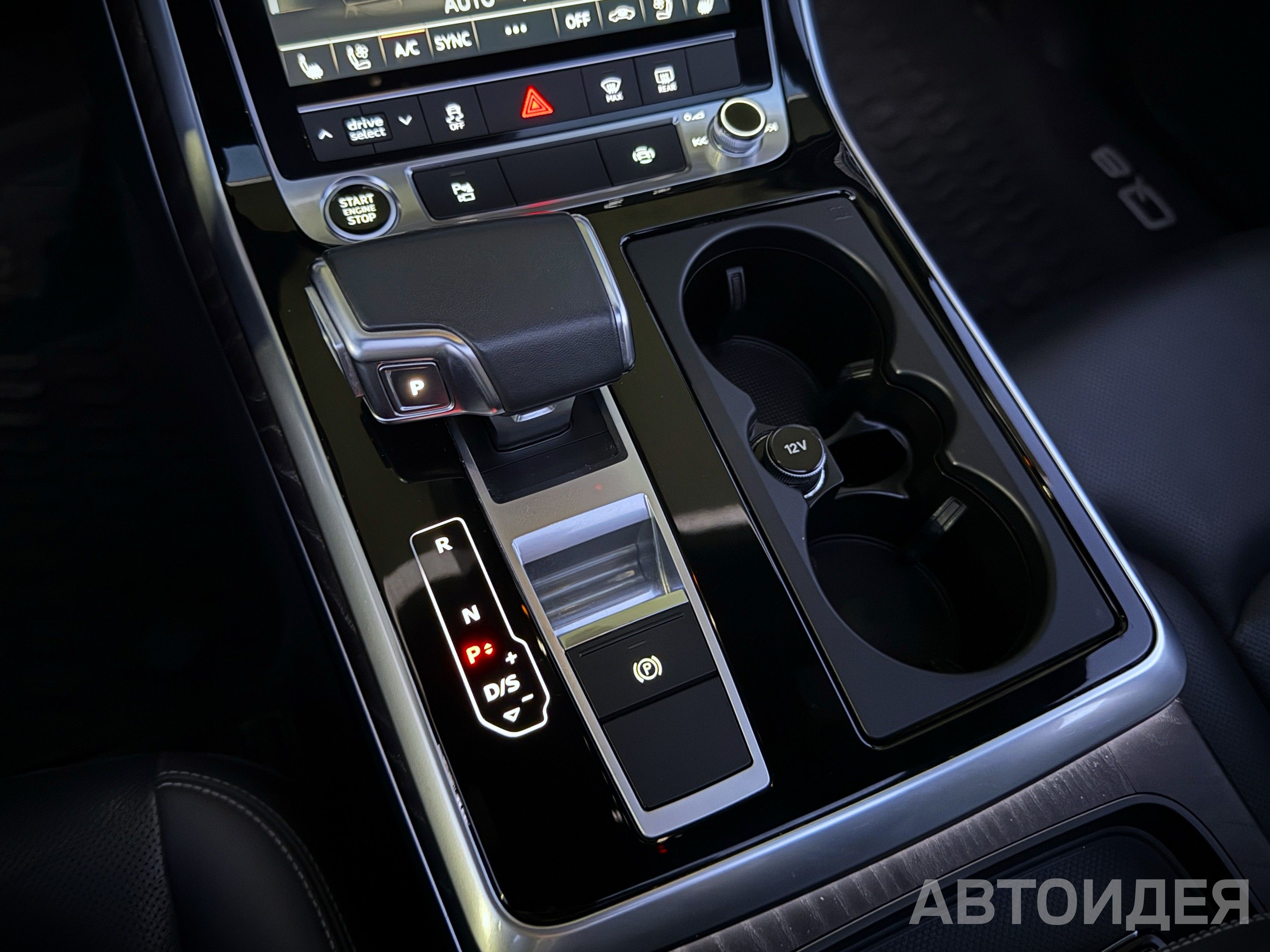 Audi Q8 55 TFSI чёрный металлик orcaschwarz фото 17