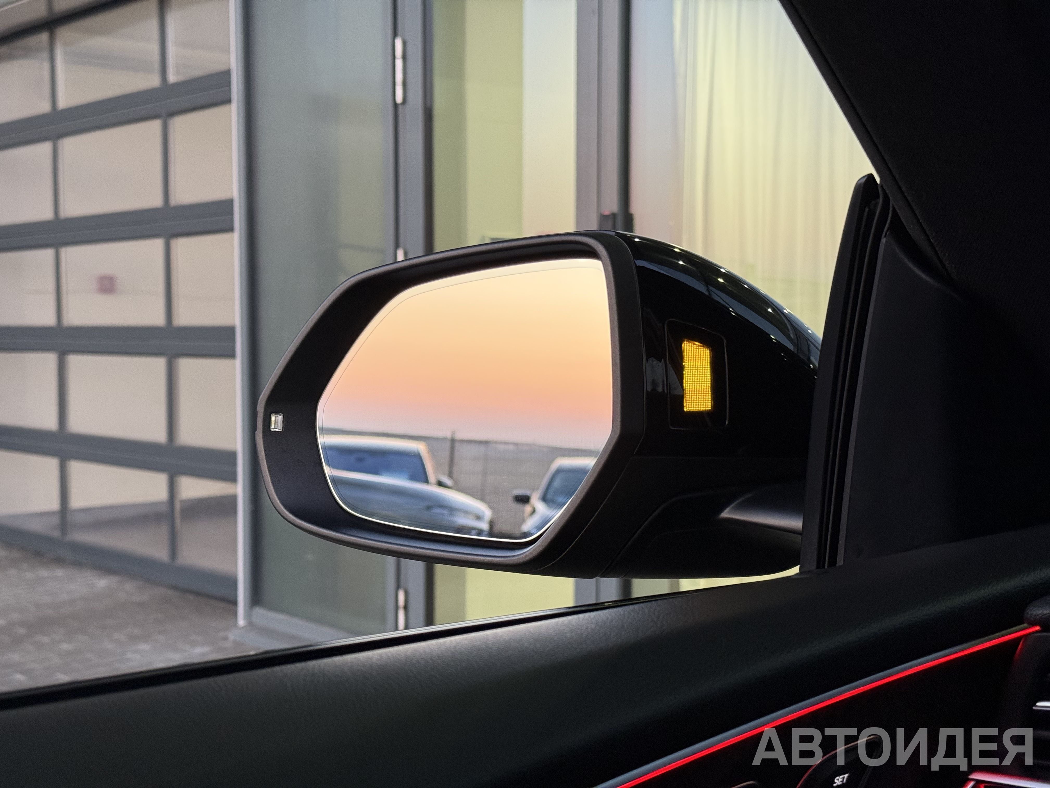 Audi Q8 55 TFSI чёрный металлик orcaschwarz фото 28
