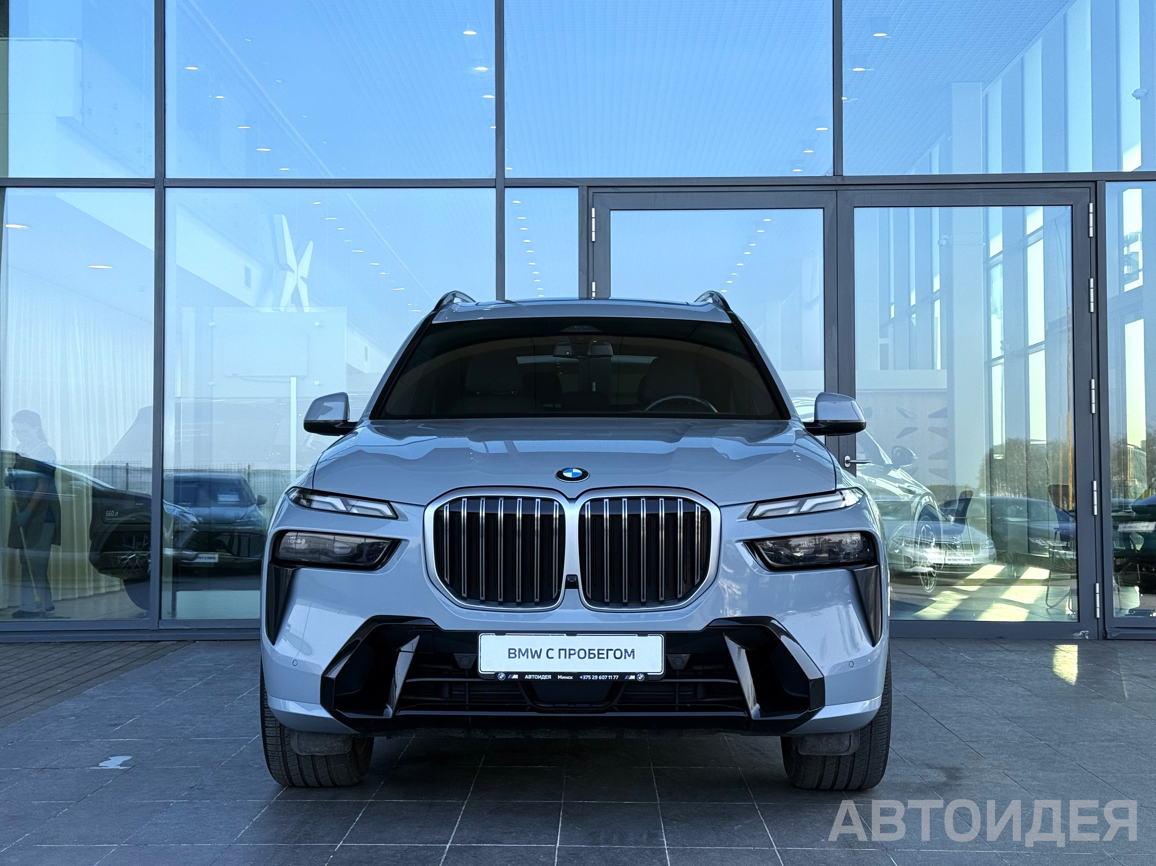 BMW X7 xDrive40i M Серый Бруклин металлик фото 1