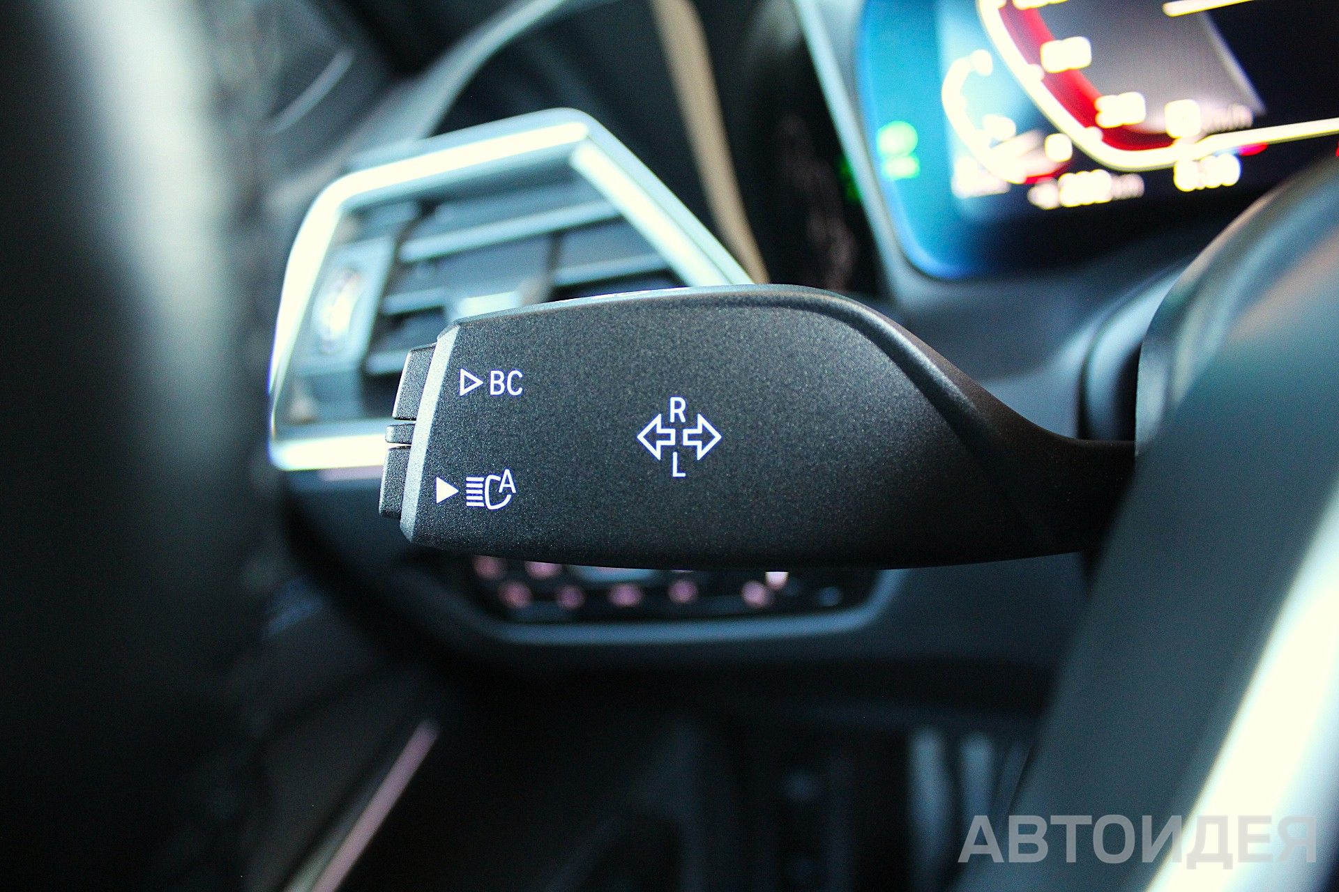 BMW 320d xDrive фото 10