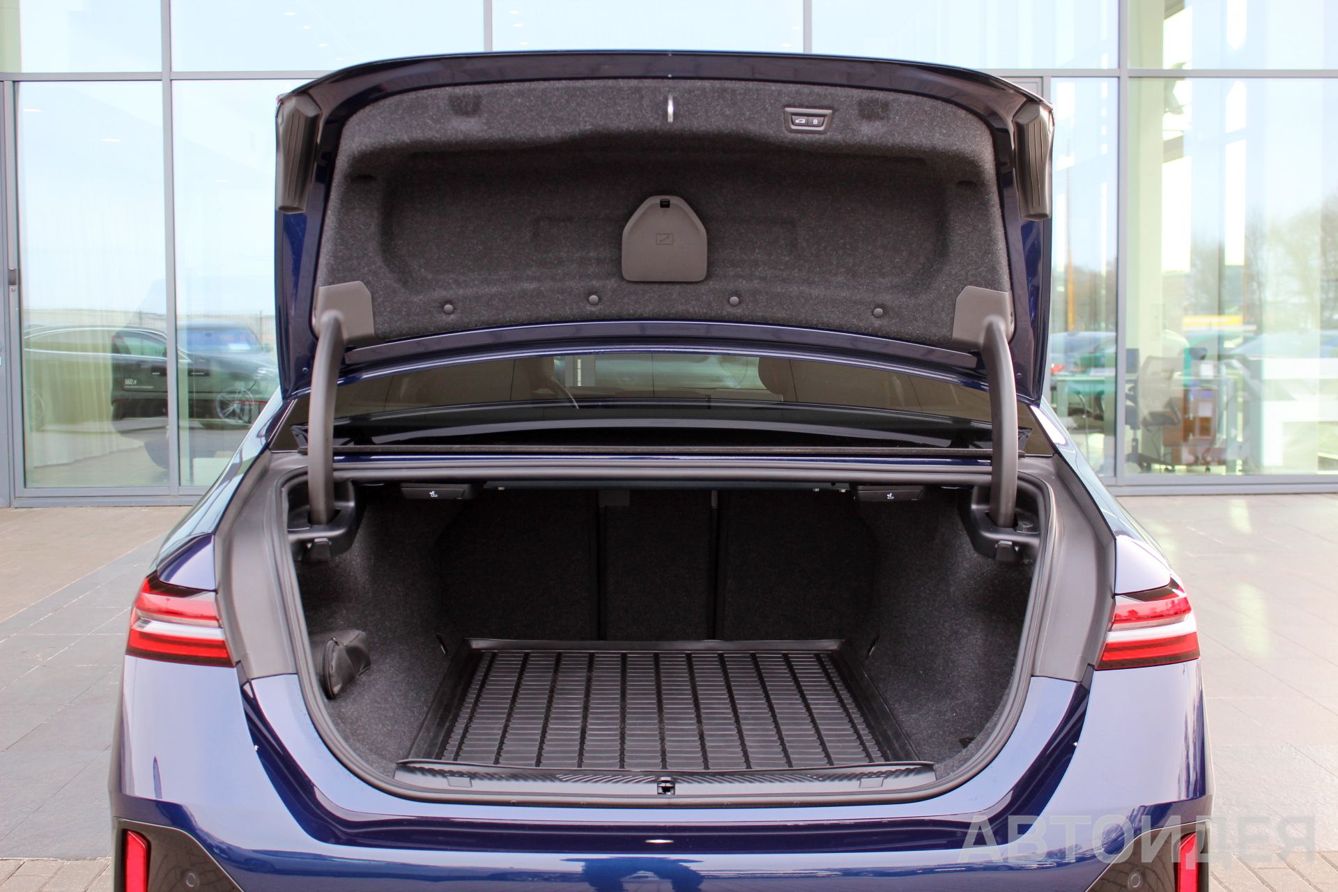 BMW i5 M60 xDrive фото 28