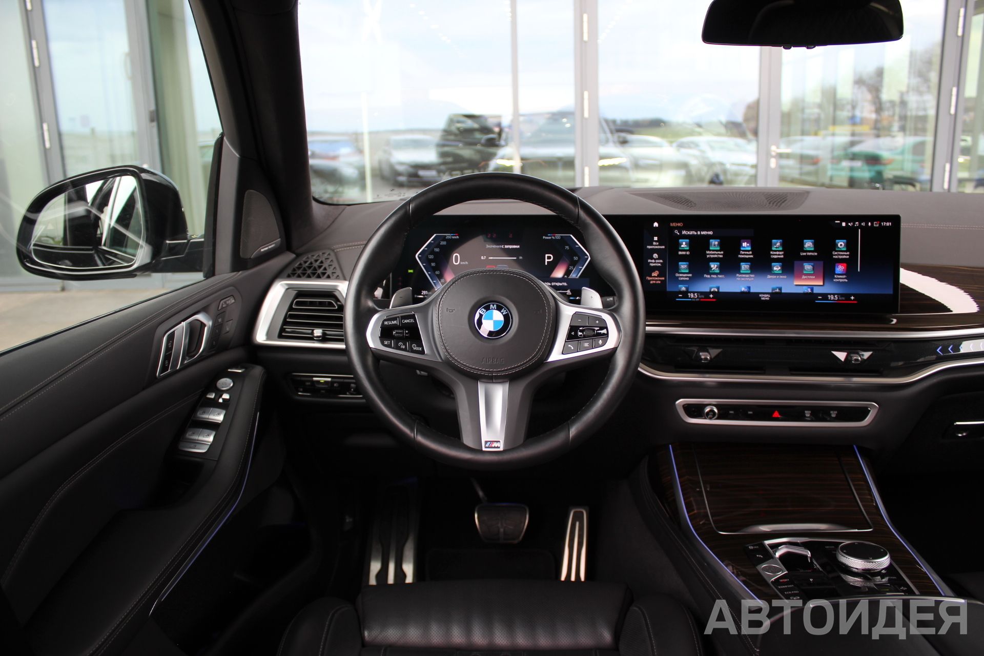 BMW X7 xDrive40d фото 9