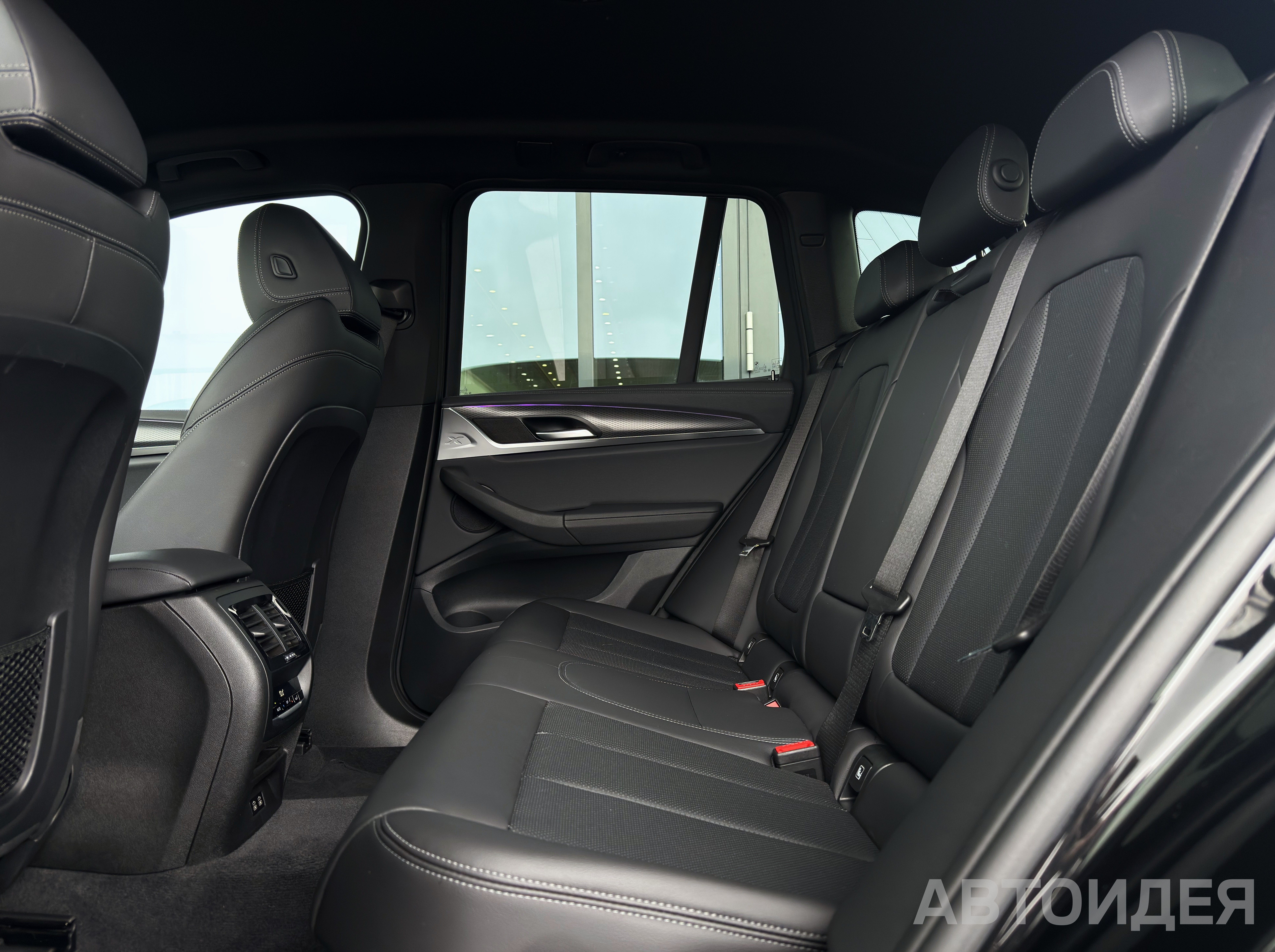 BMW X3 M40d фото 13