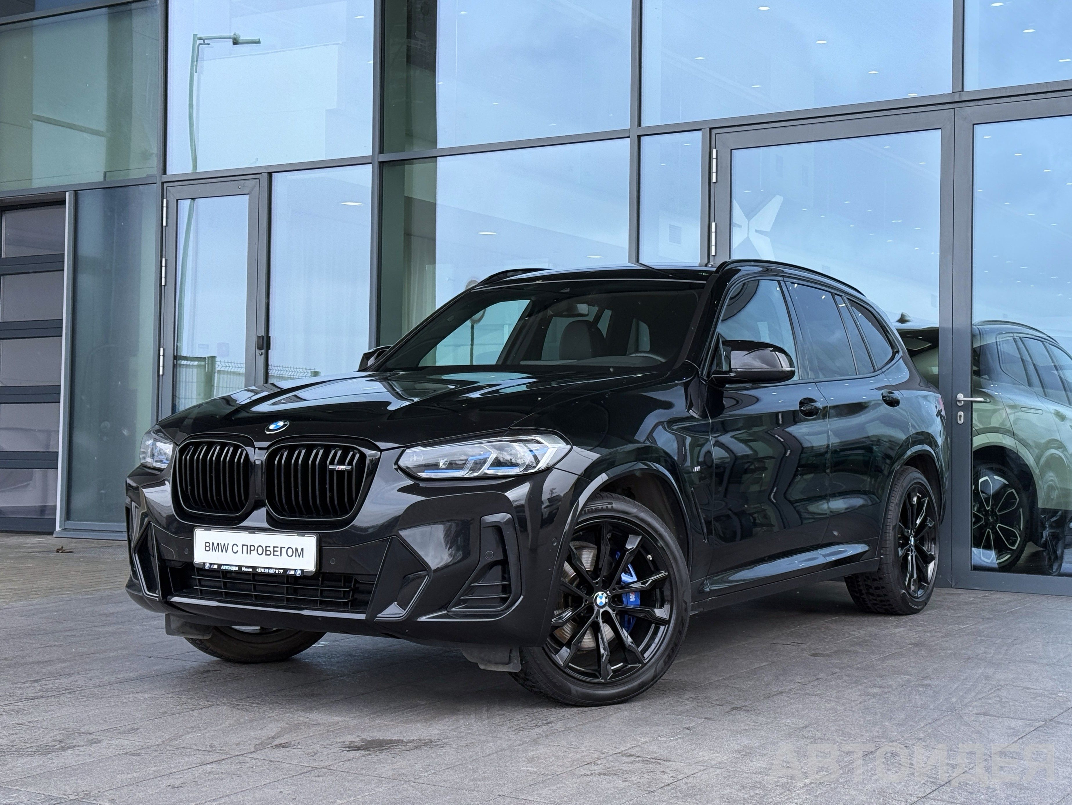 BMW X3 M40d Черный Сапфир металлик