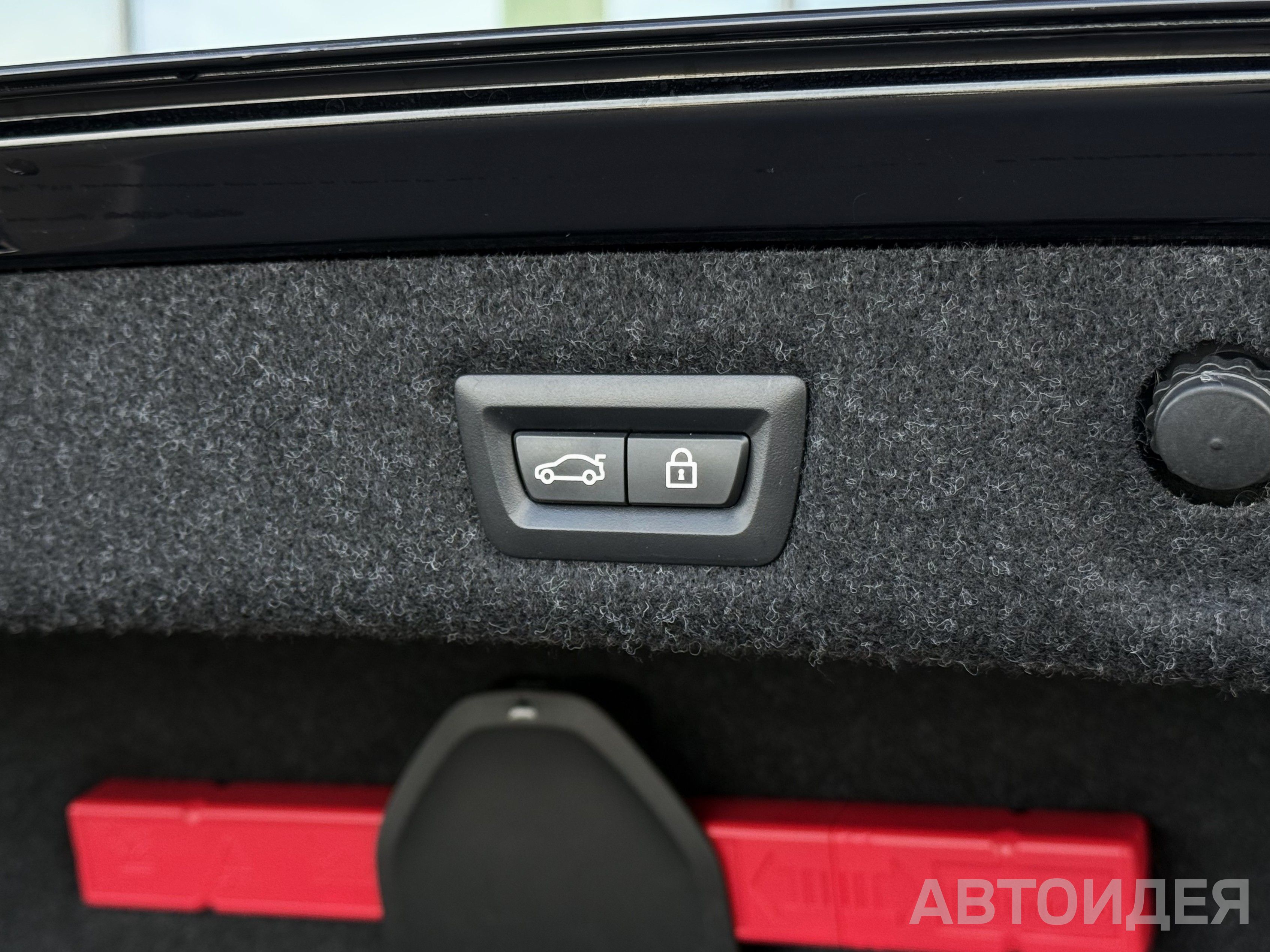 BMW 530i xDrive Sedan фото 27