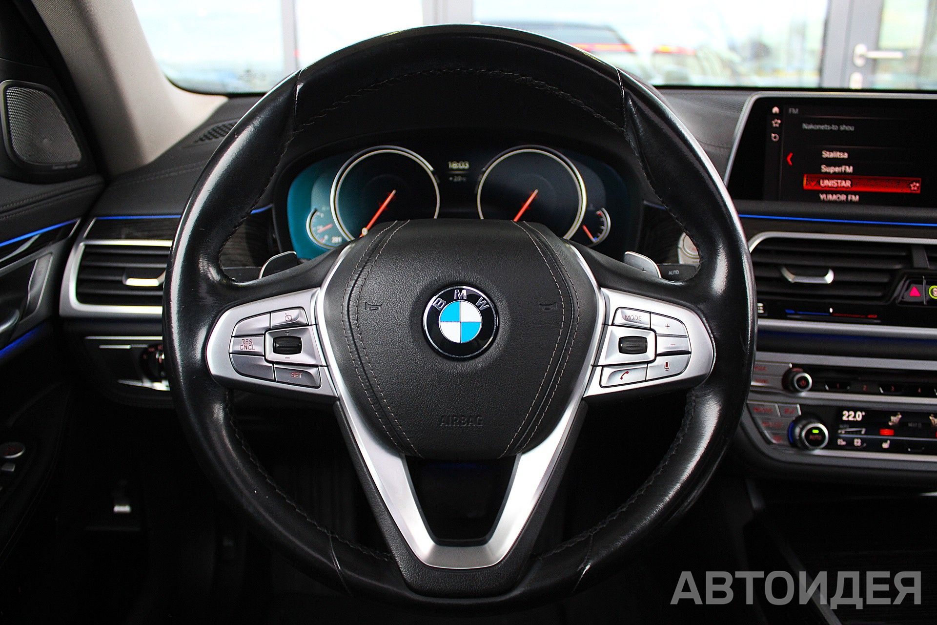BMW 740Li Sedan Черный неметаллик фото 8
