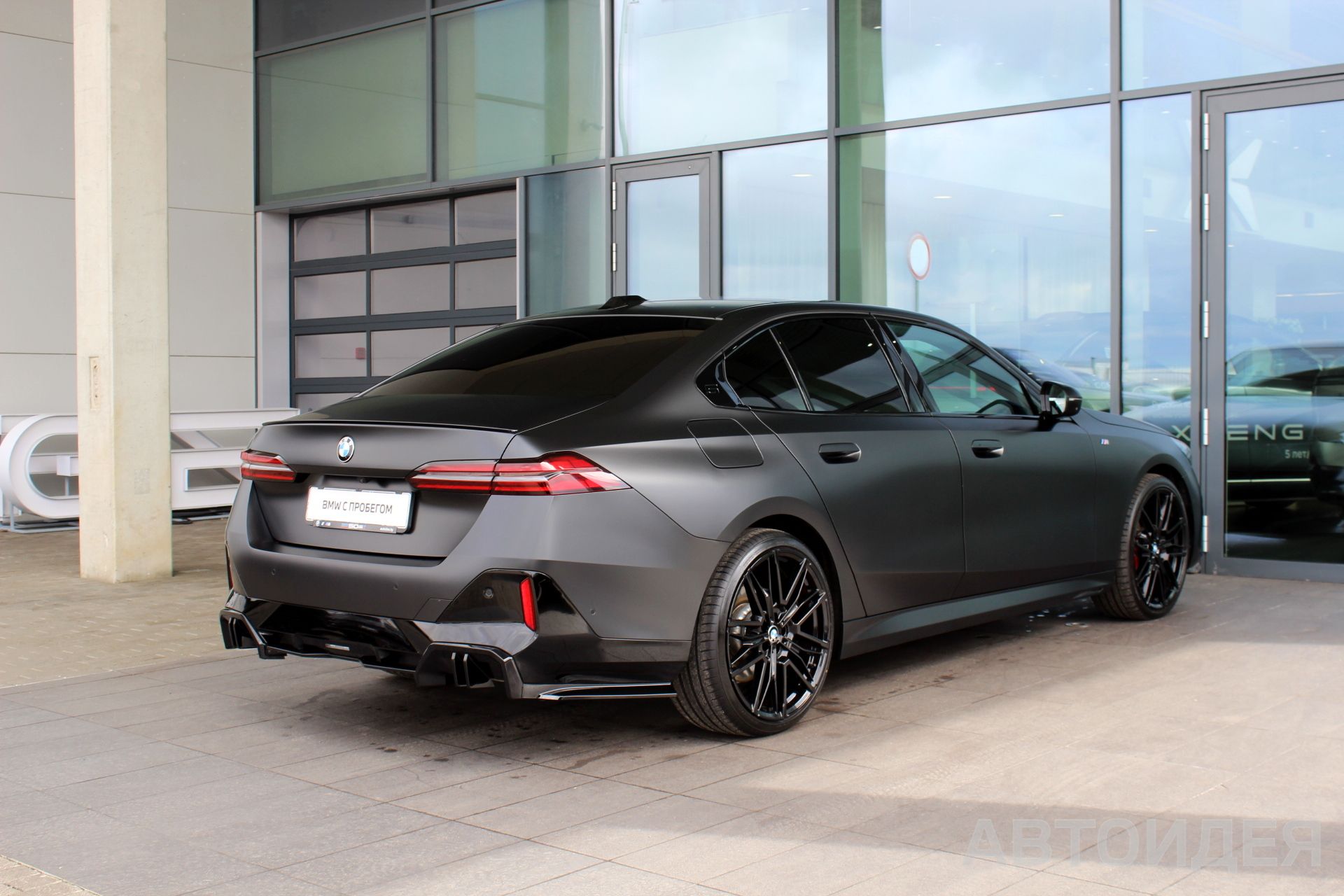 BMW 540d xDrive фото 1